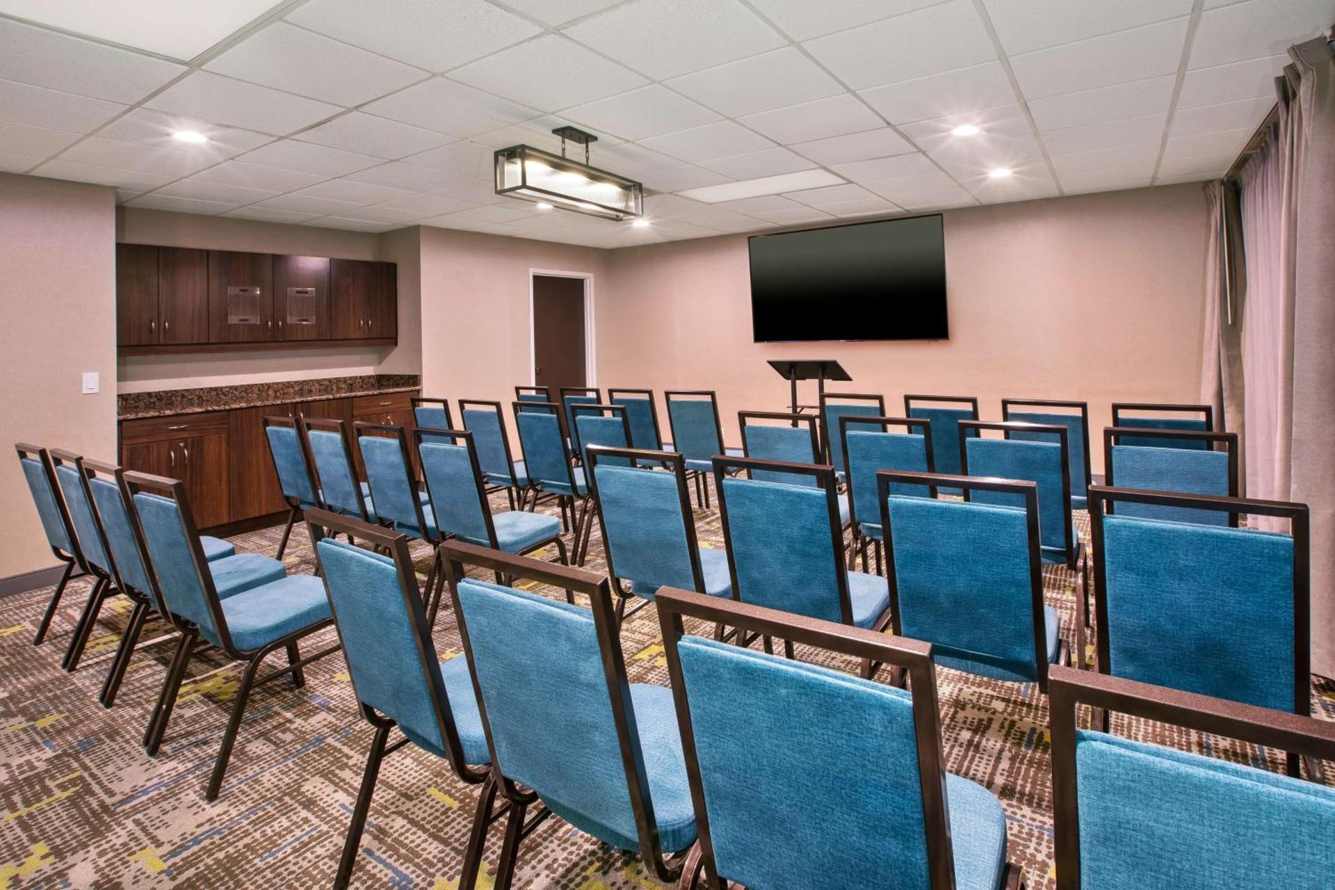 Meeting/conference room