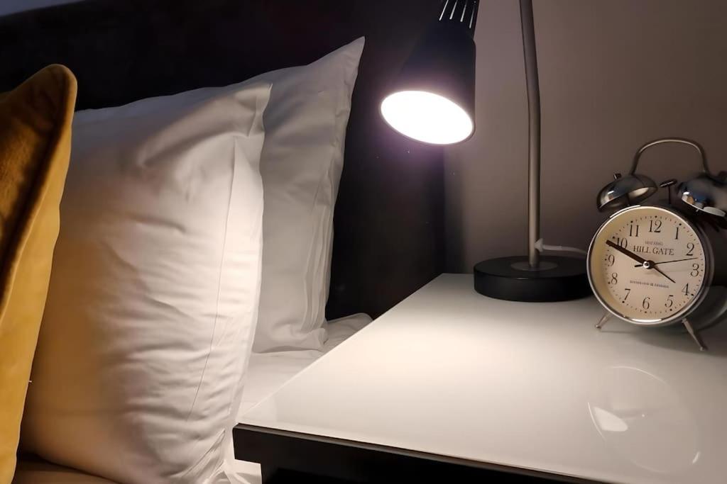 Notting Hill - The One One One!!! -3-