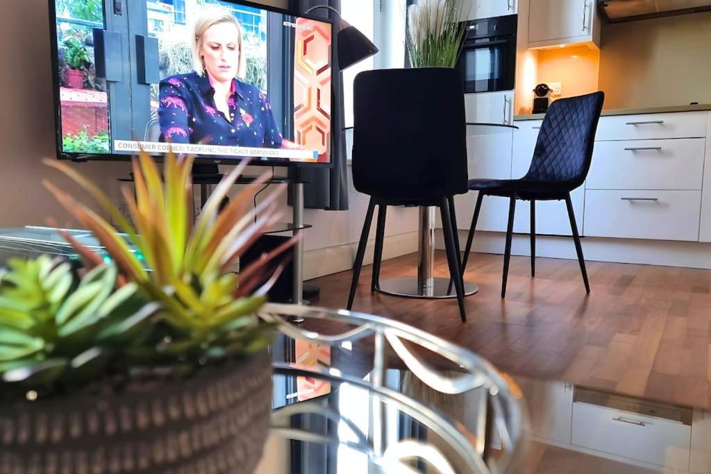 Notting Hill - The One One One!!! -3-