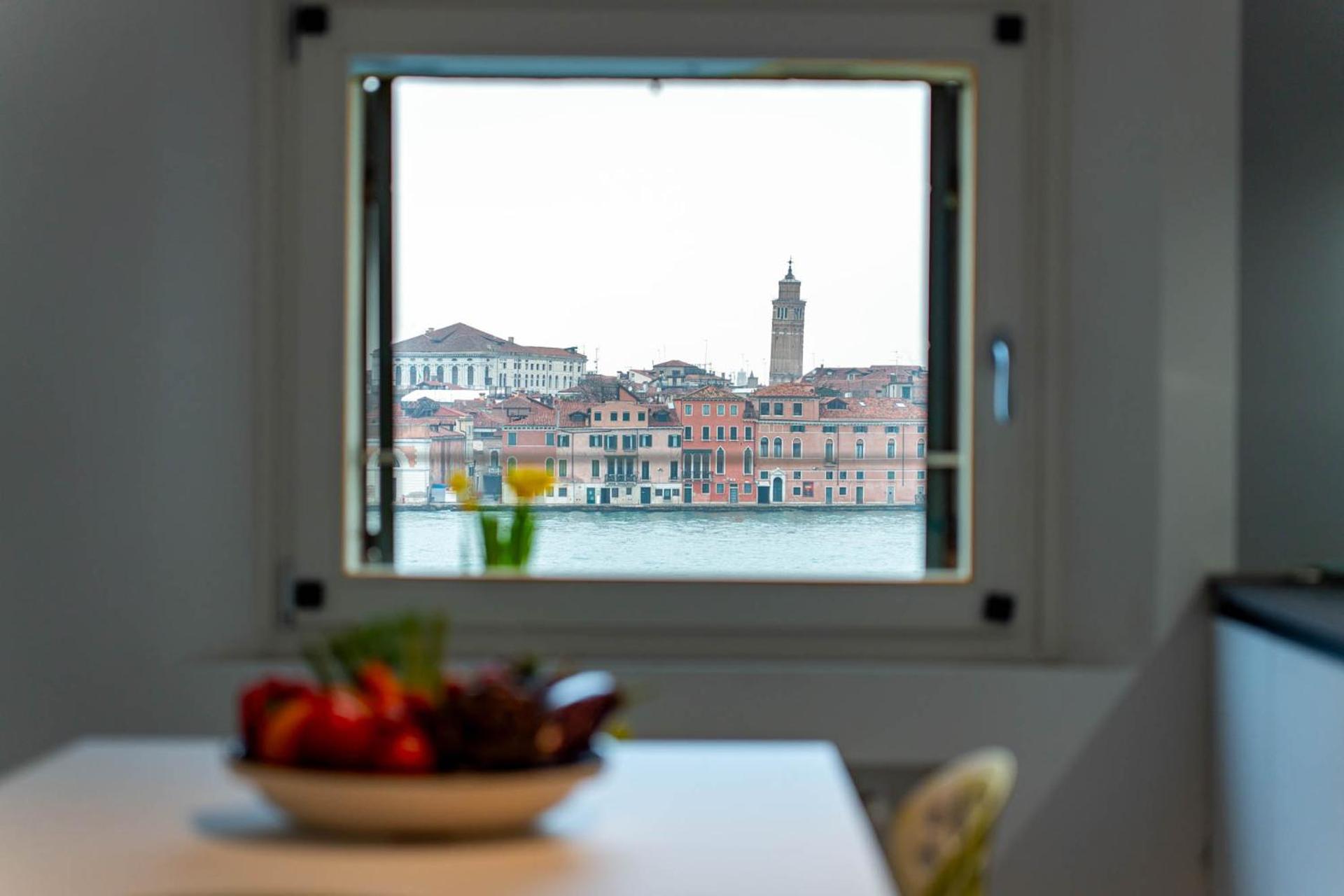 Iconic - Best View in Venice