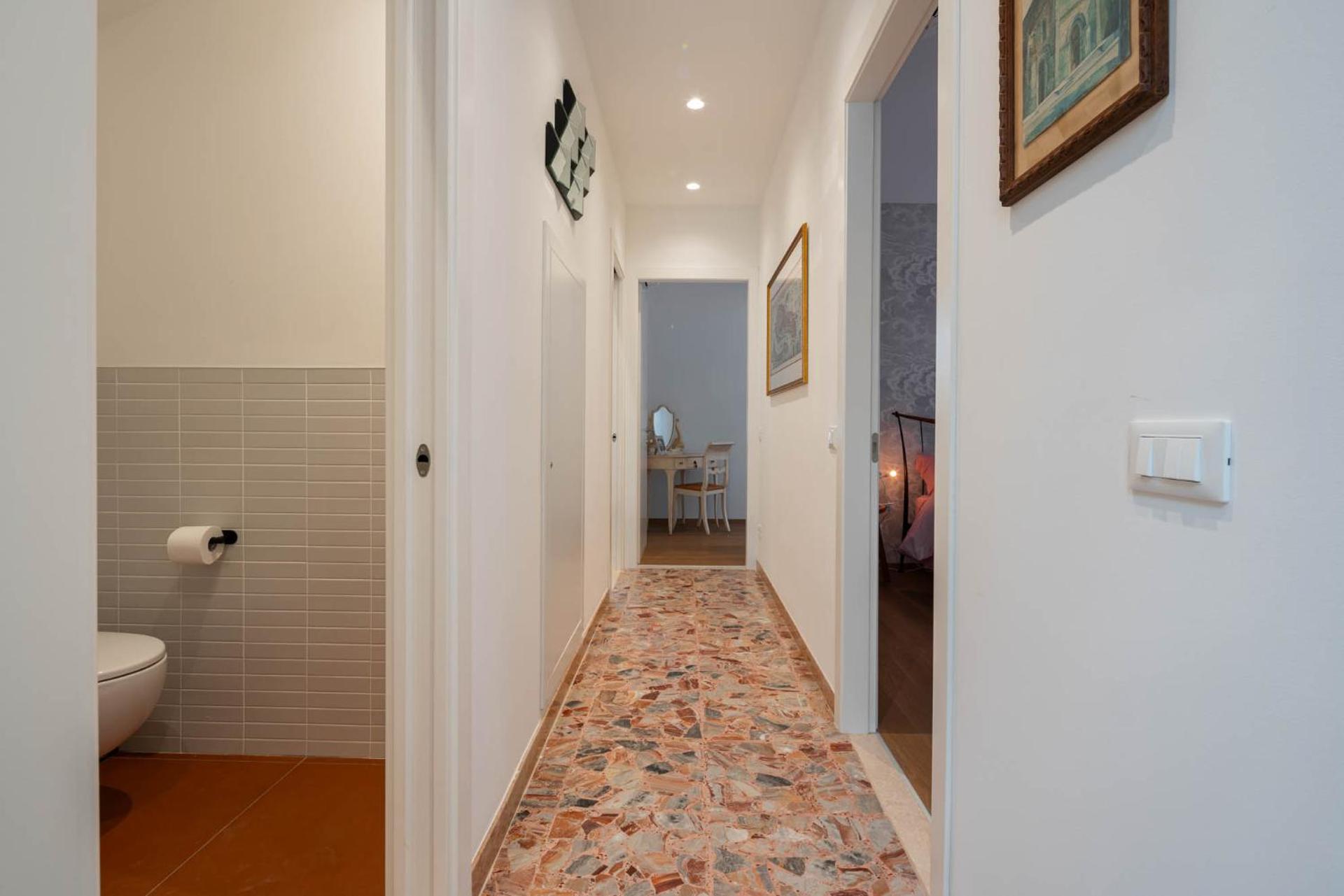 Iconic - Best View in Venice