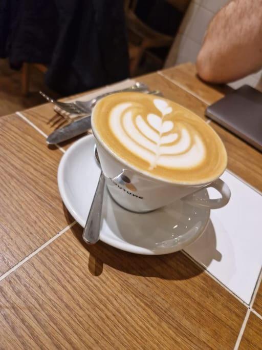 Charming apartment near La Défense, Paris