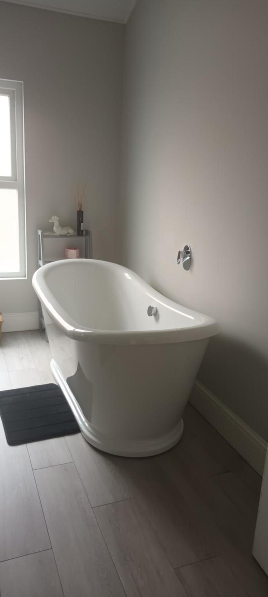 Eglinton Road - Super King - Private Bathroom
