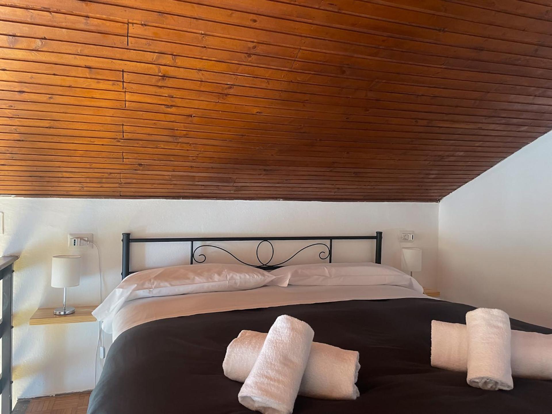 Breva, Loft tra gli ulivi ed il lago