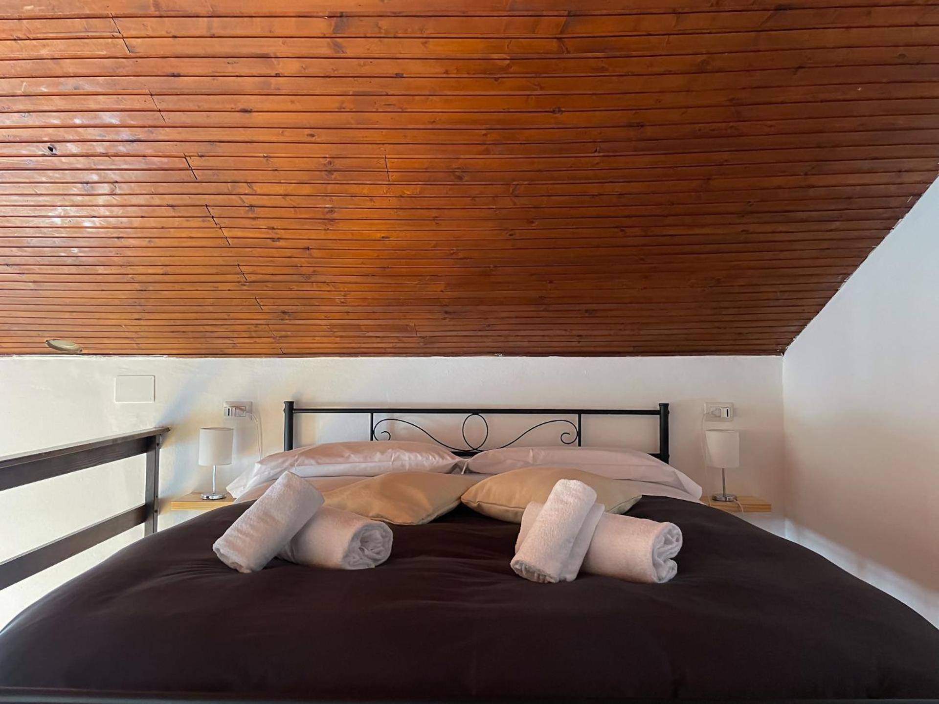 Breva, Loft tra gli ulivi ed il lago