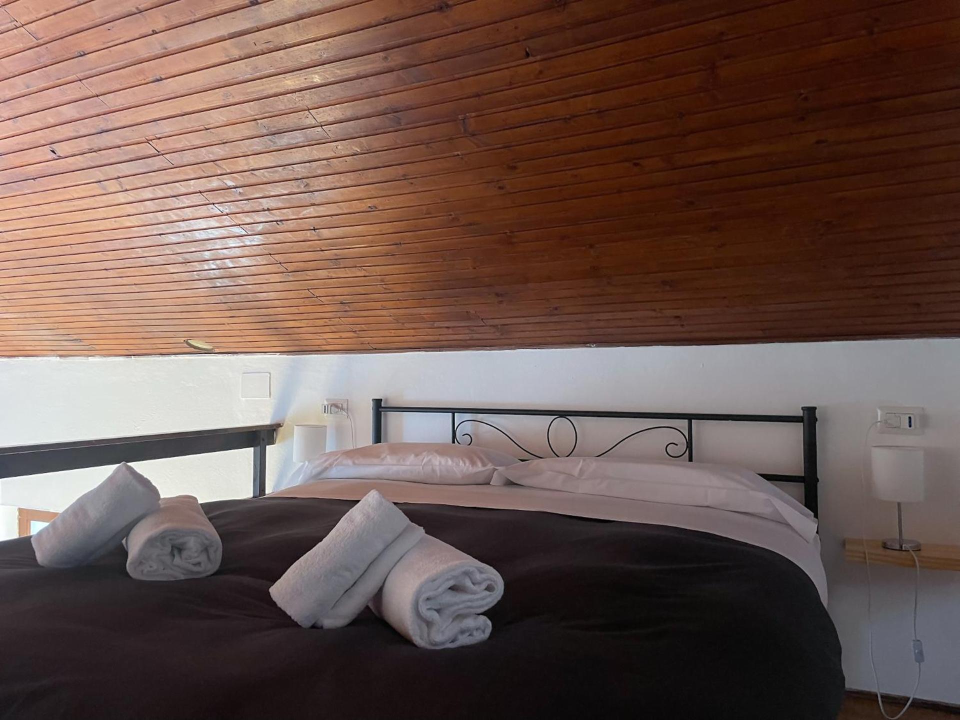 Breva, Loft tra gli ulivi ed il lago