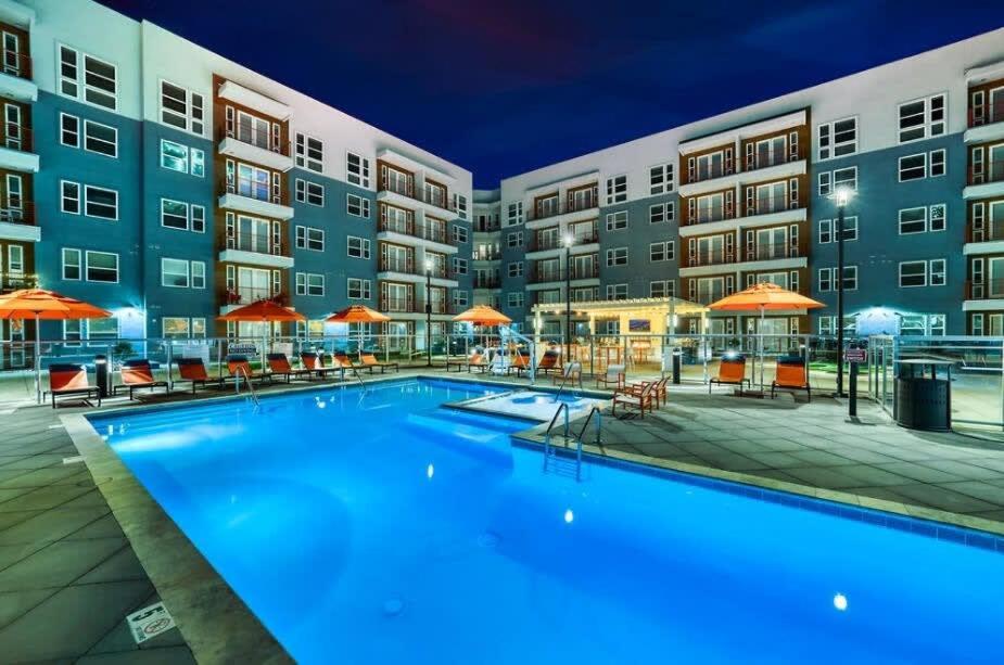 Cozysuites PHX RORO Gym Pool Pets Parking #12