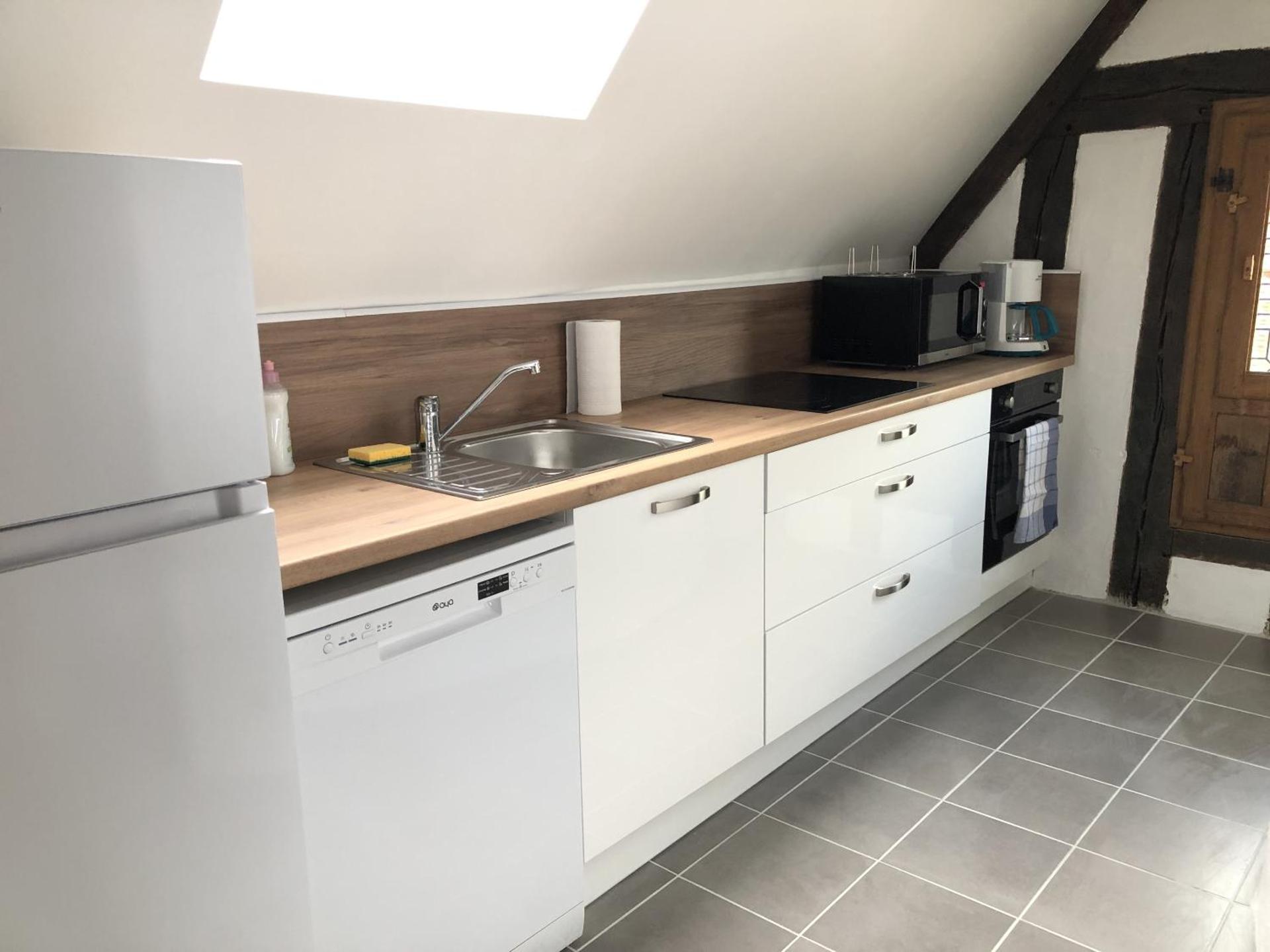 Kitchen or kitchenette