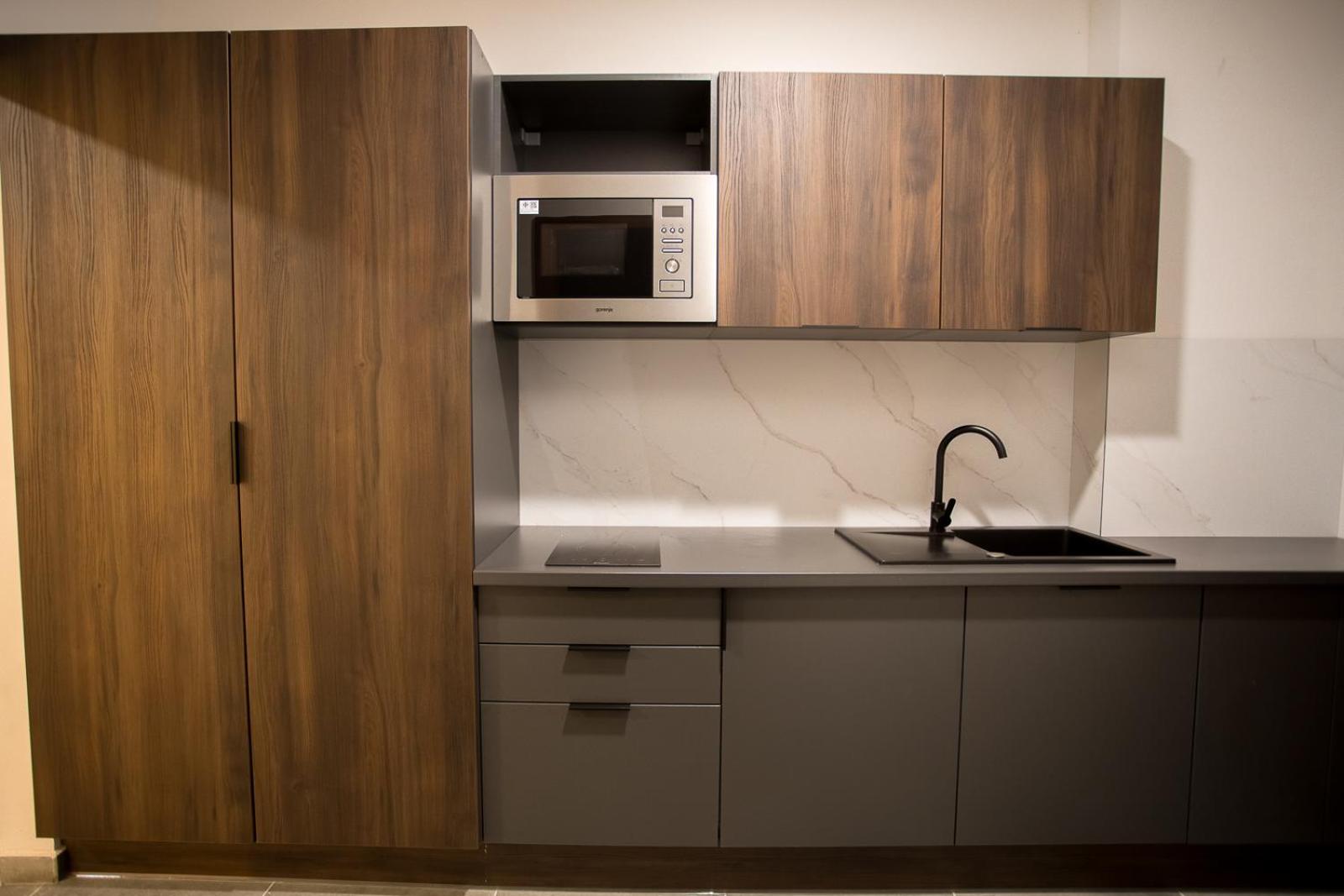 Kitchen or kitchenette