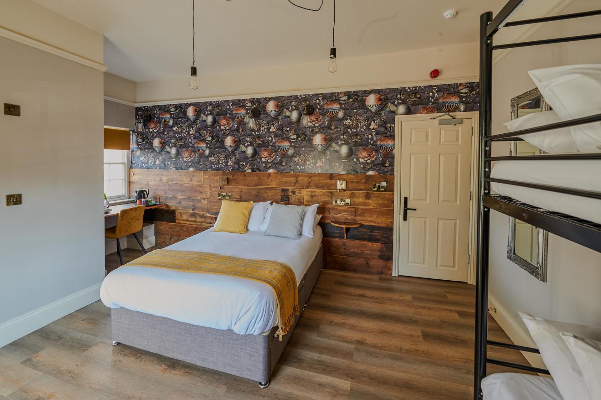 The White Horse Hotel