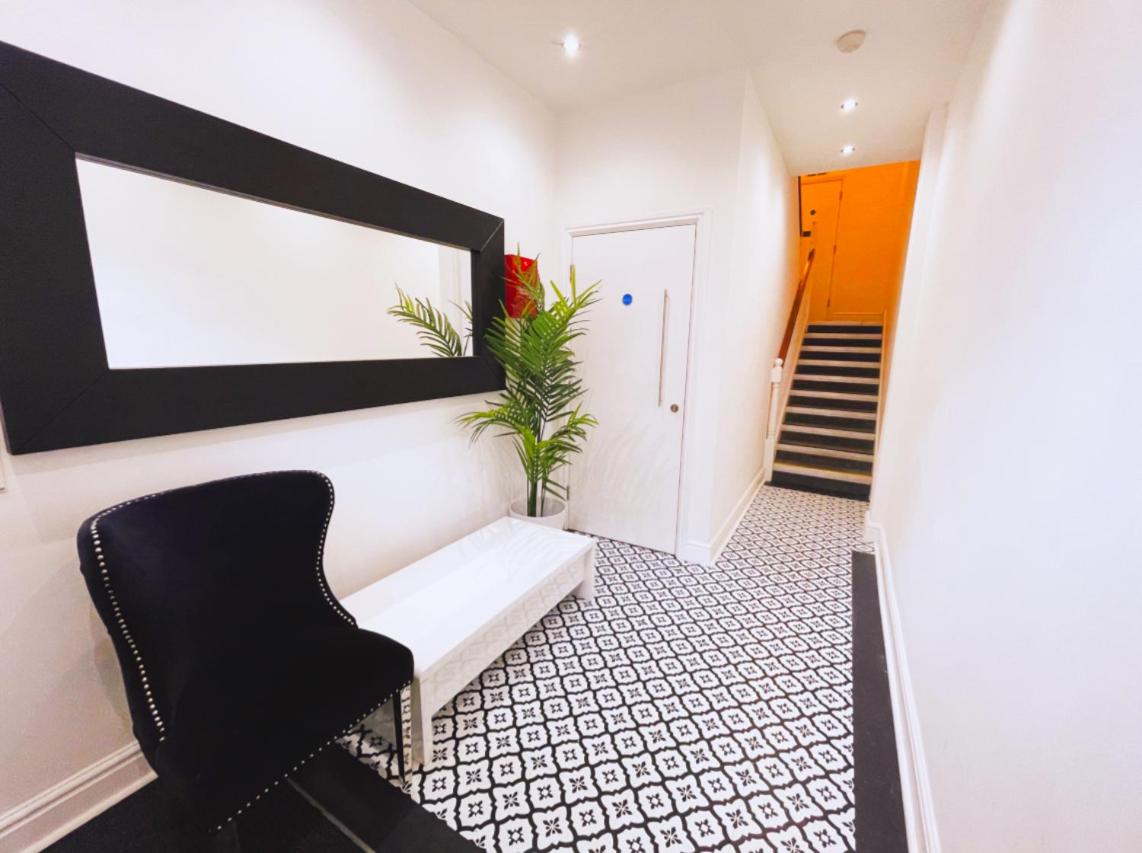 Bristol City Stays - Cabot Circus