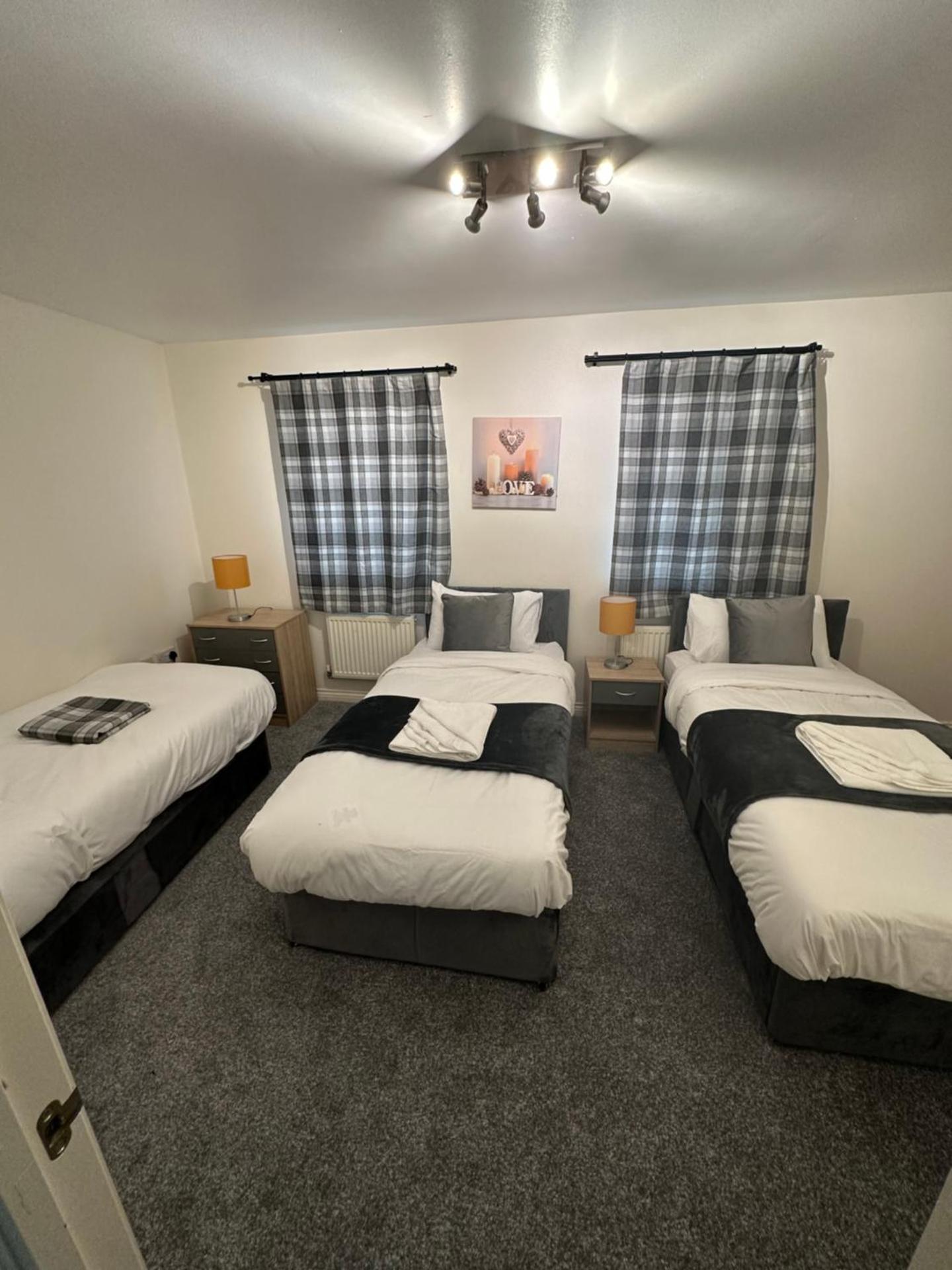 City Airport Apartment