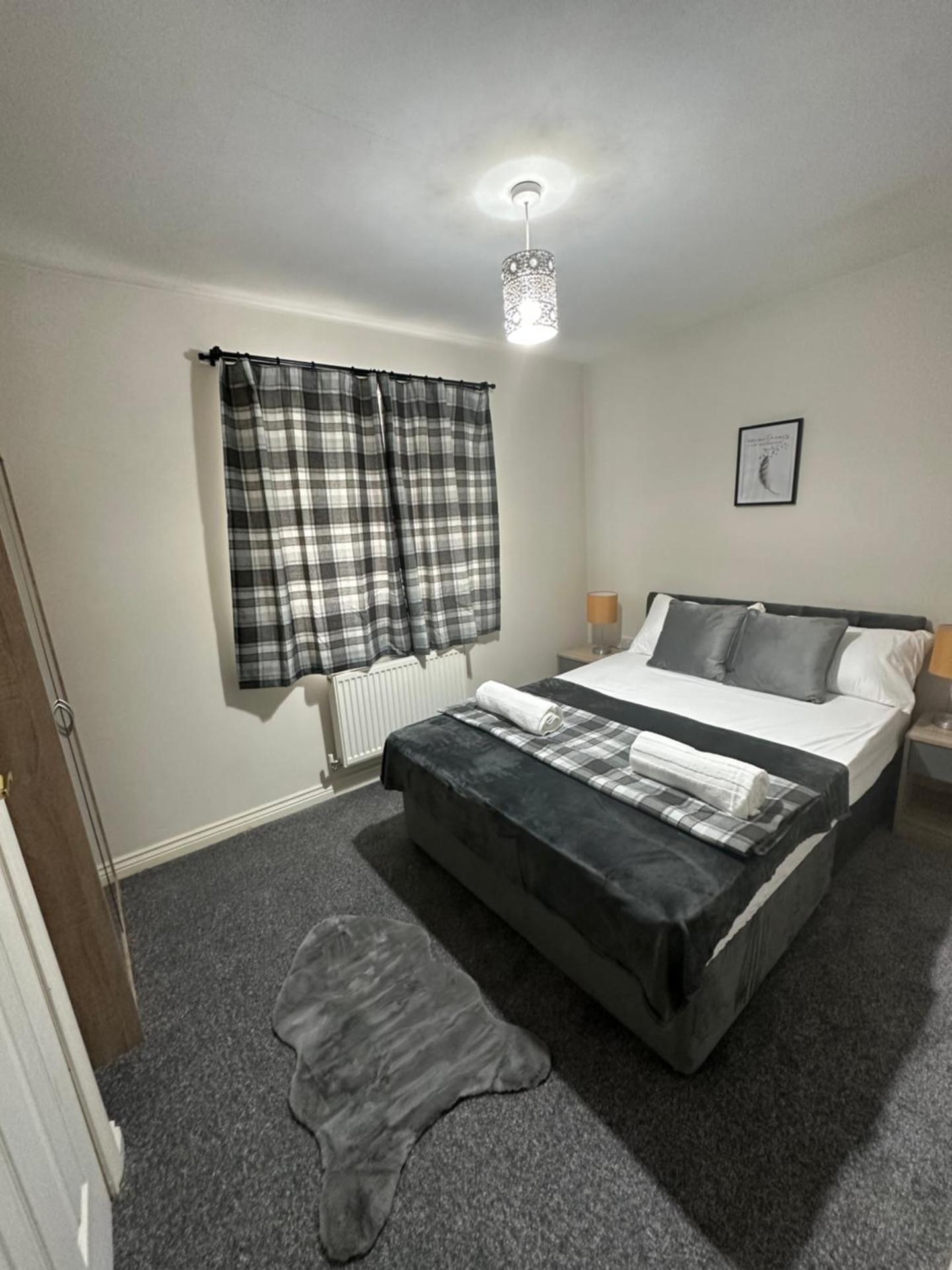 City Airport Apartment