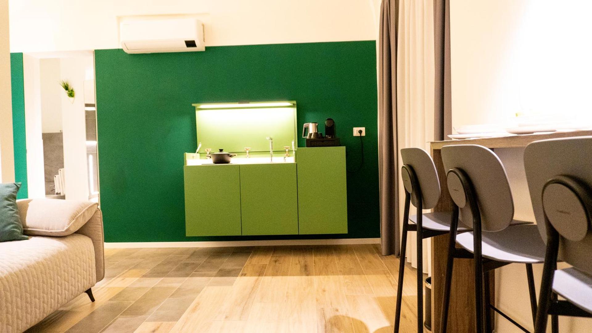 Kitchen or kitchenette