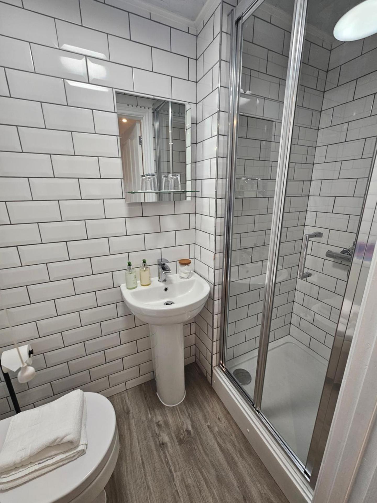 Double Room (1 Adult + 1 Child)