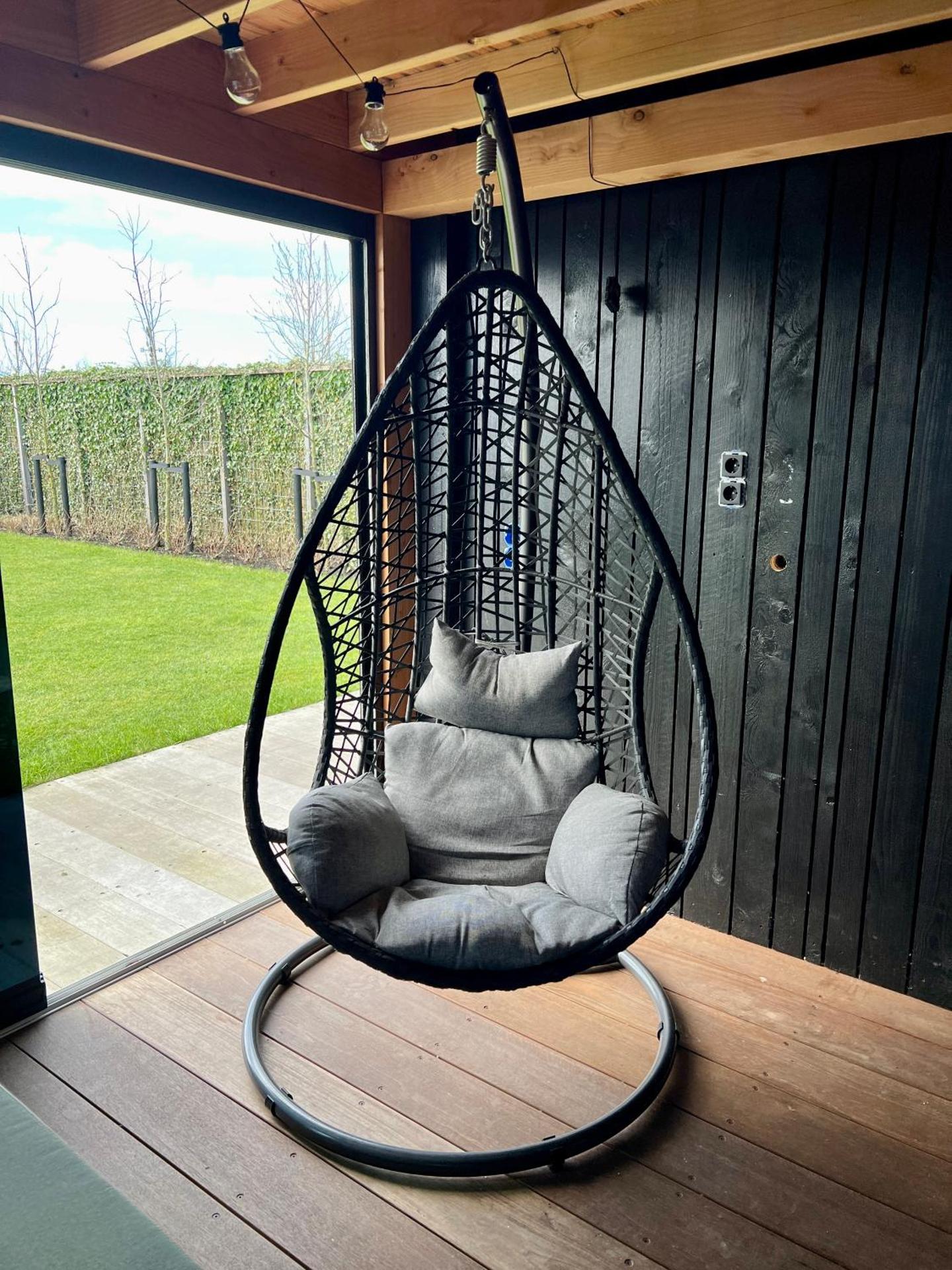 New- Private Cosy Houseboat, on a lake near Amsterdam