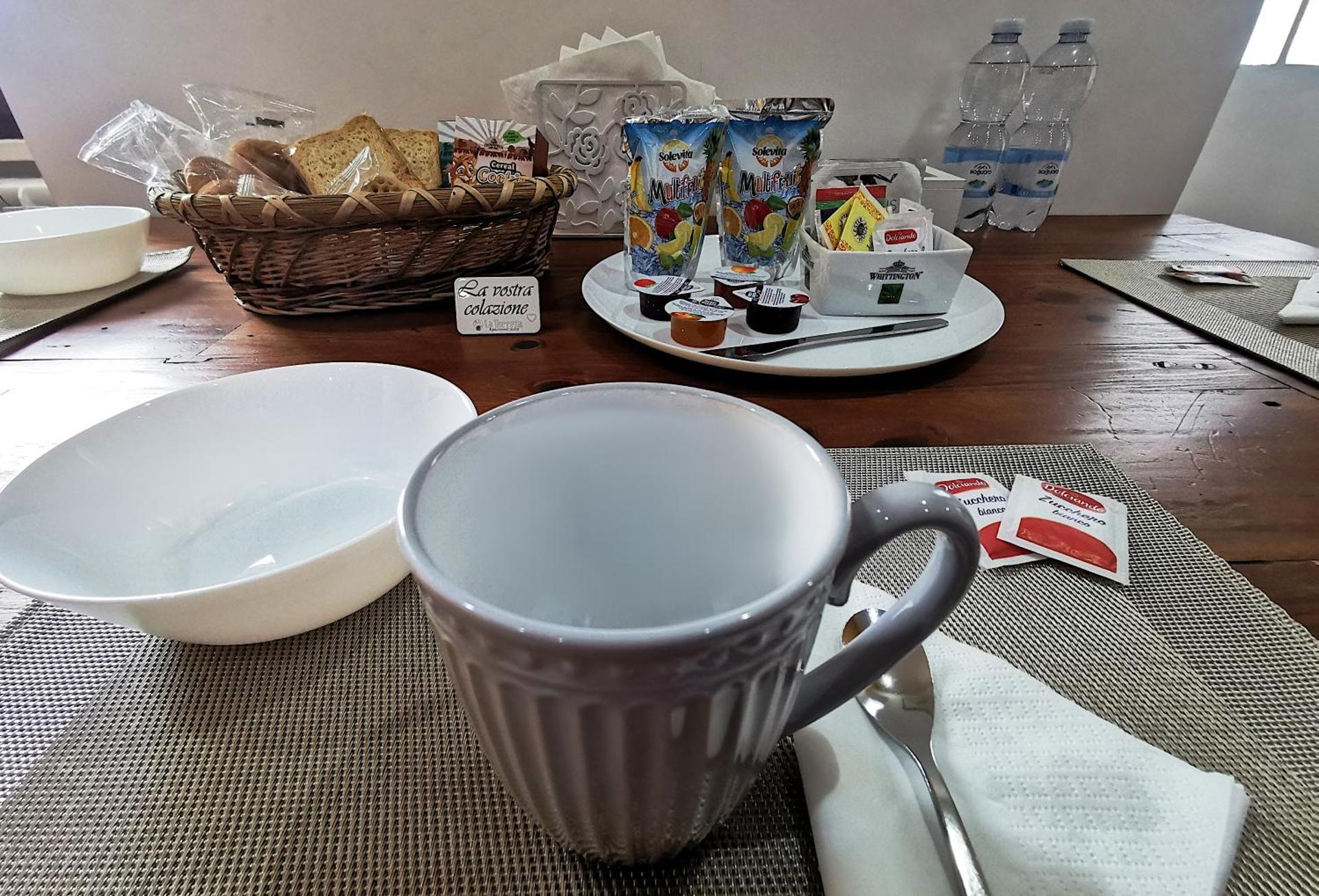 Coffee/tea facilities