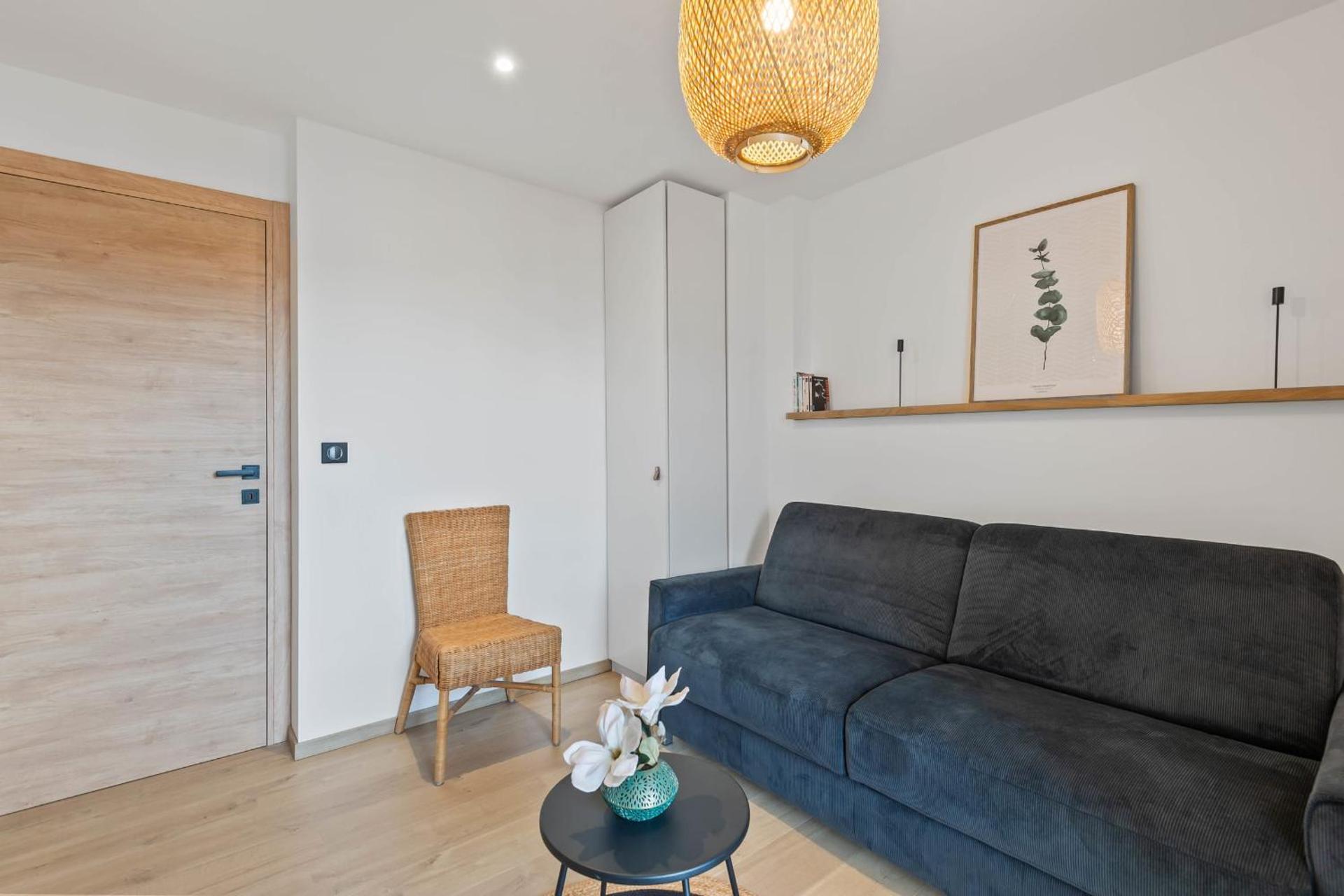 Lapis lazuli - T3 parking proche lac