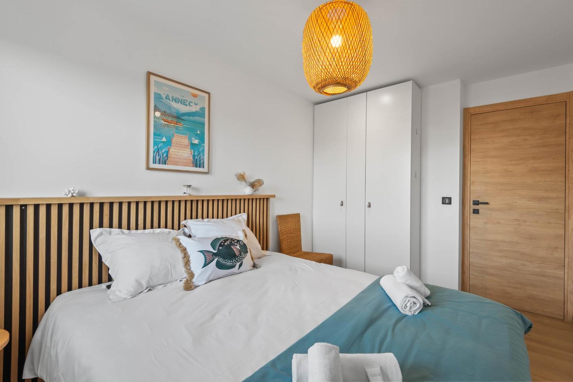 Lapis lazuli - T3 parking proche lac