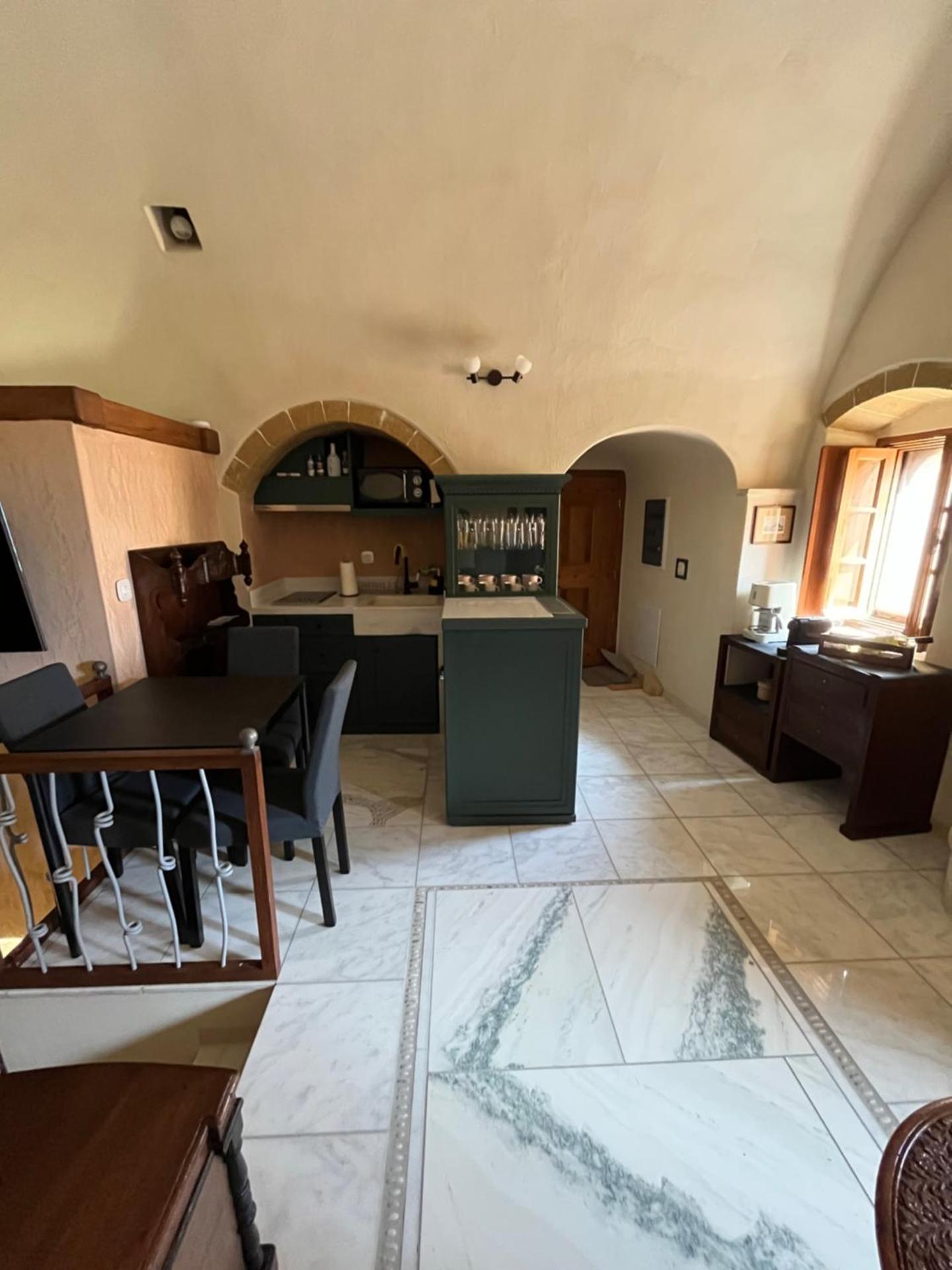 MONOVASIA SUITES Tholos Hammam