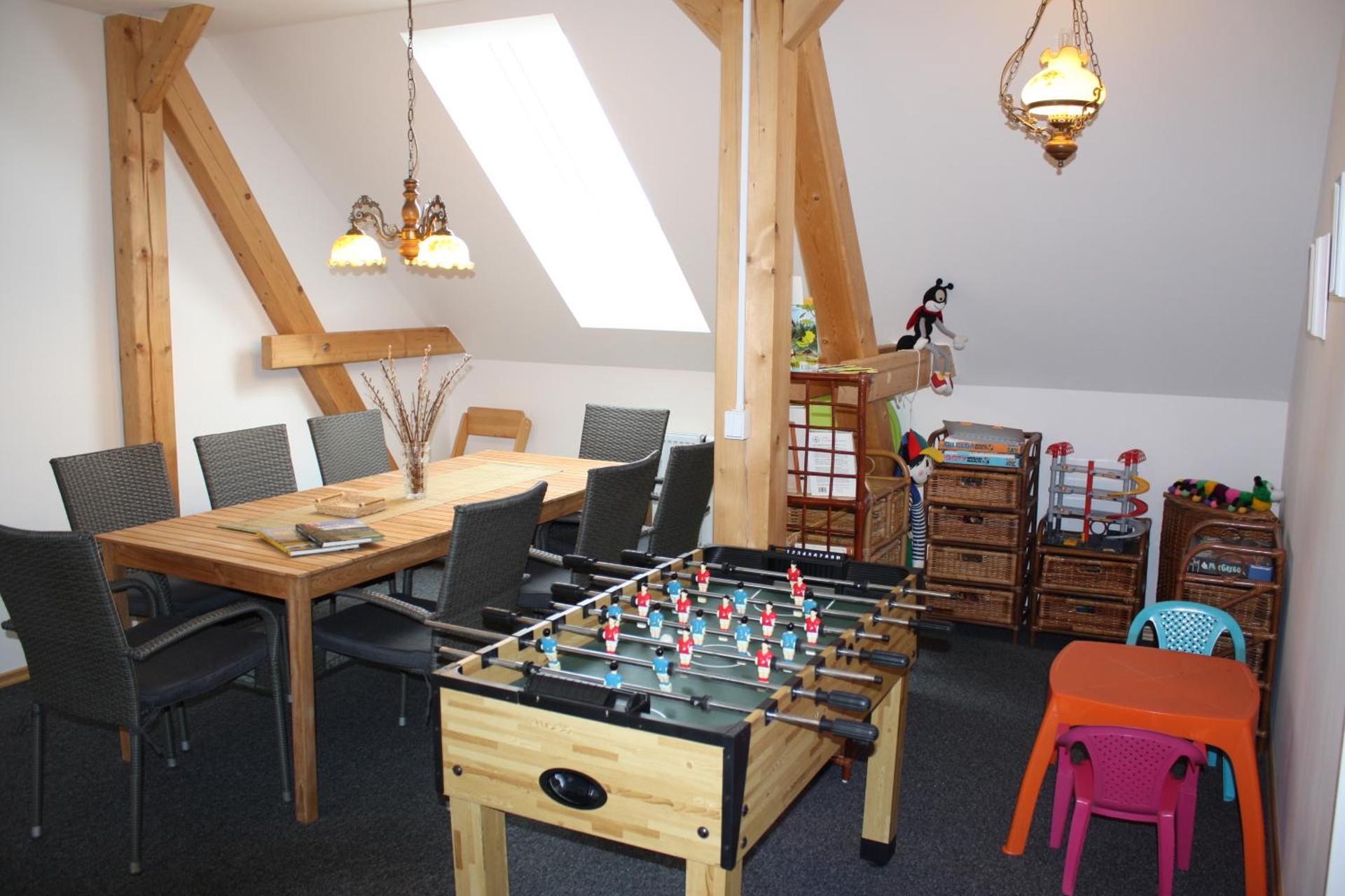 Communal lounge/ TV room