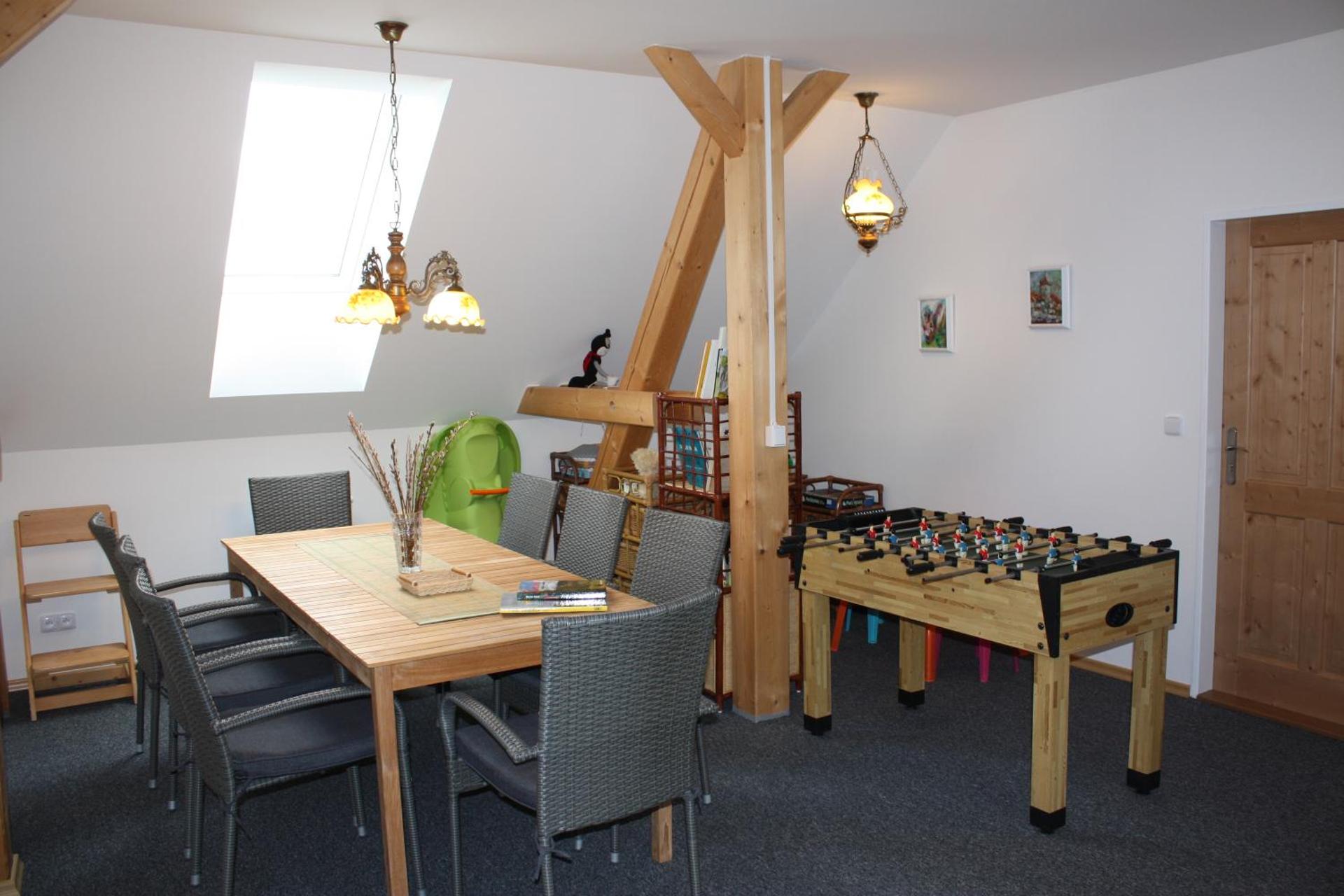 Communal lounge/ TV room