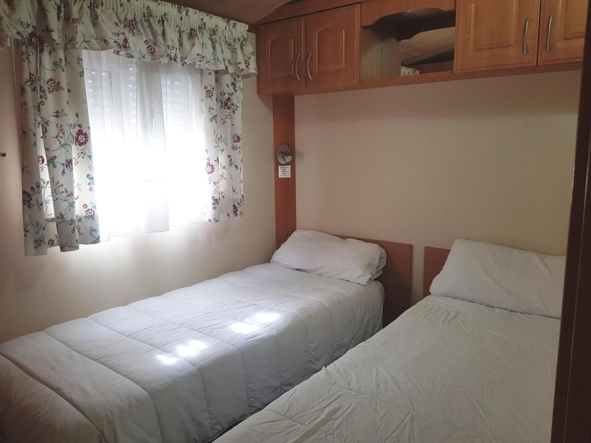 Bungalow 4 Pax with Porch