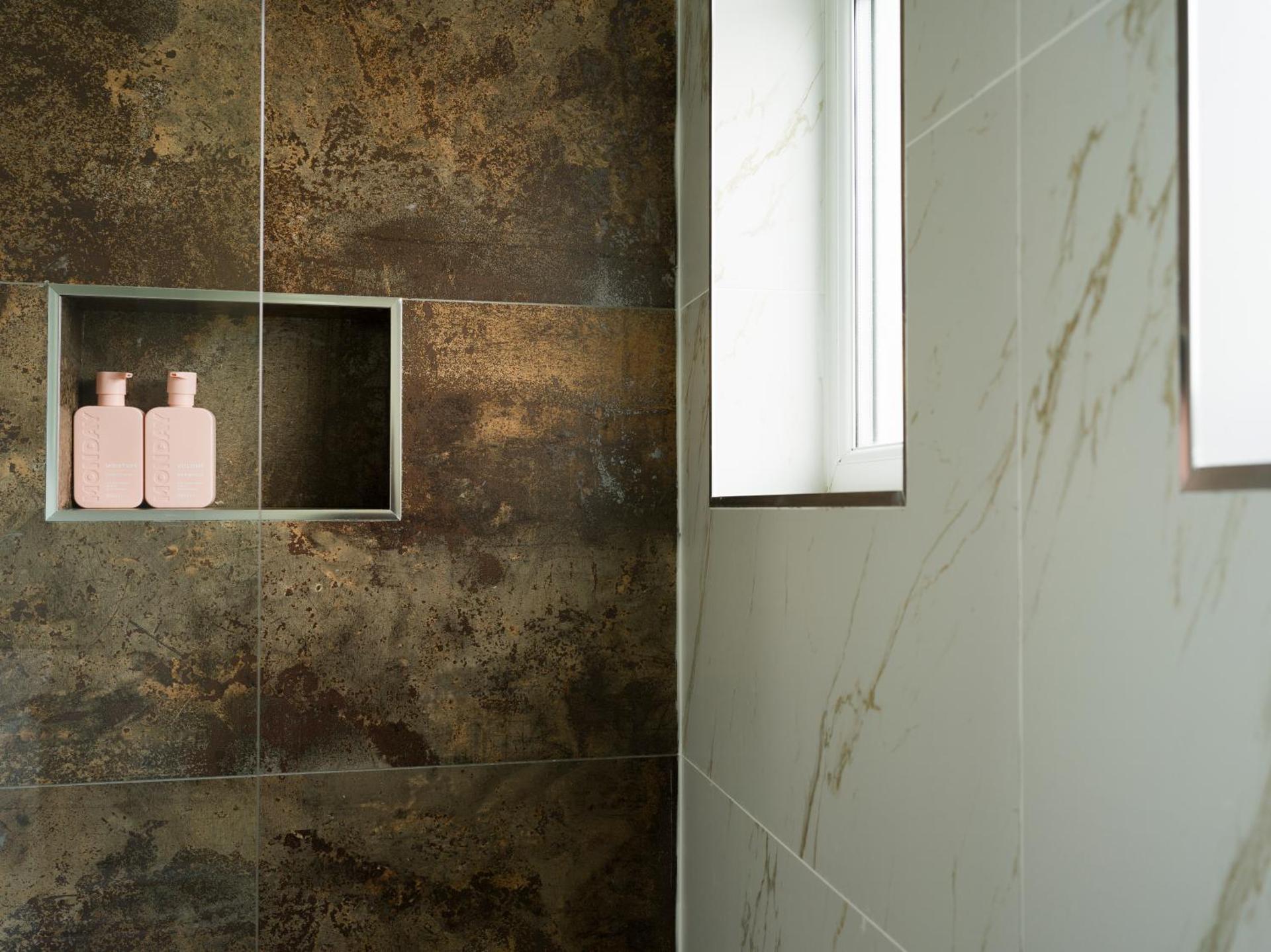 Luxurious London Studios