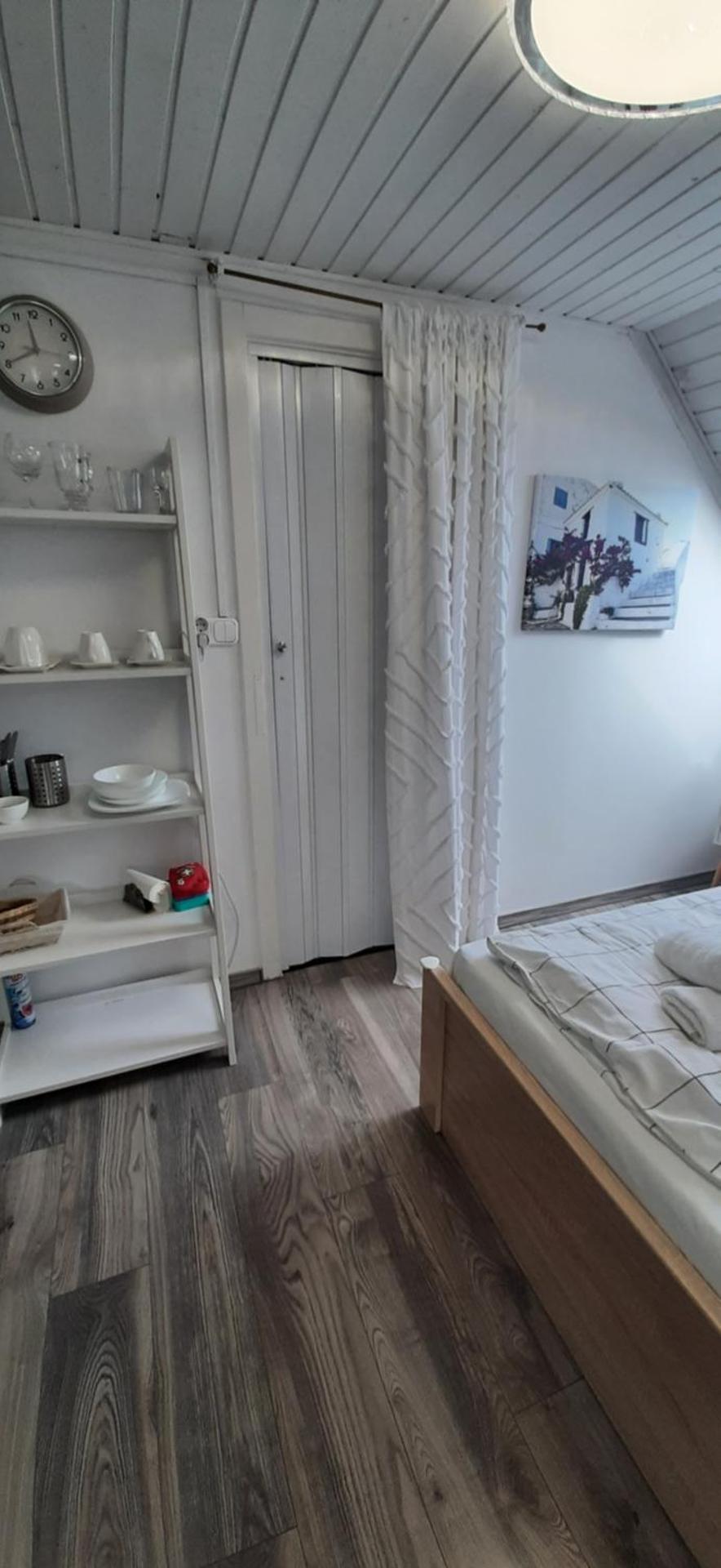 Holdfény Apartman