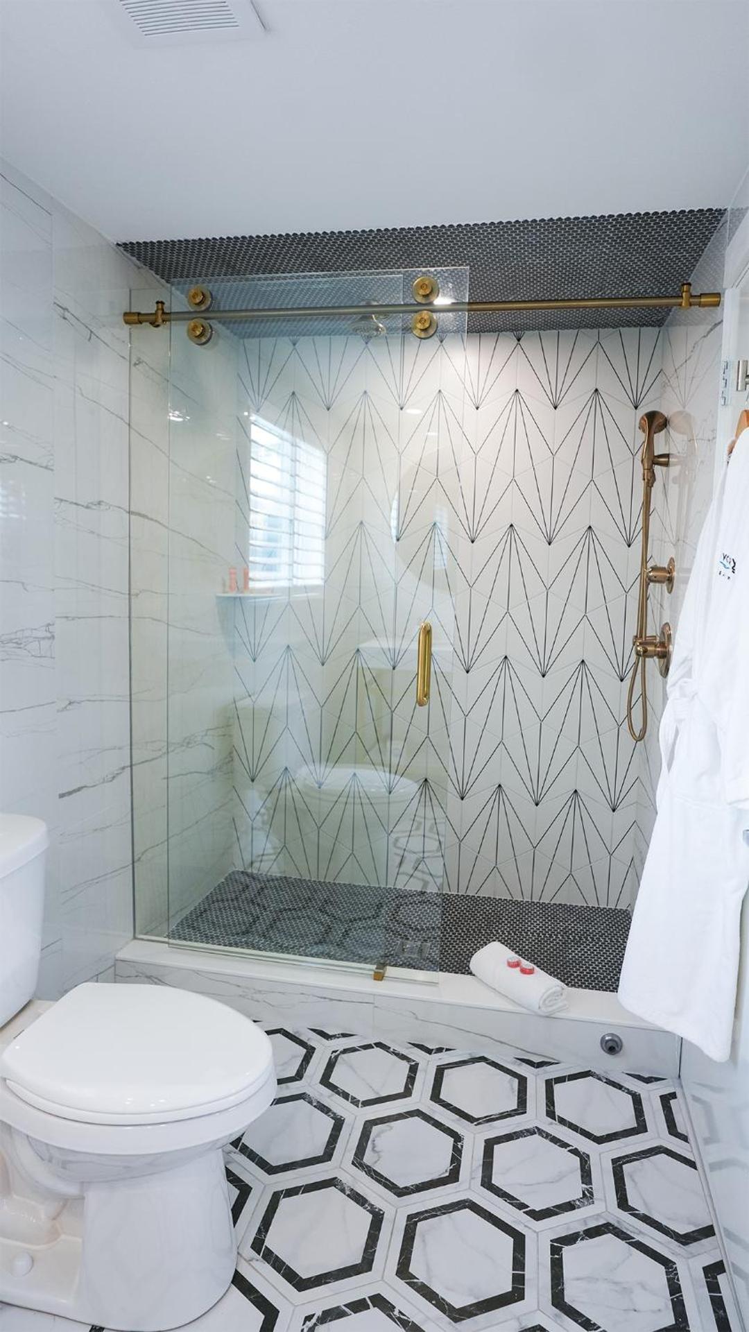 Deluxe Double or Twin Room with Pool View