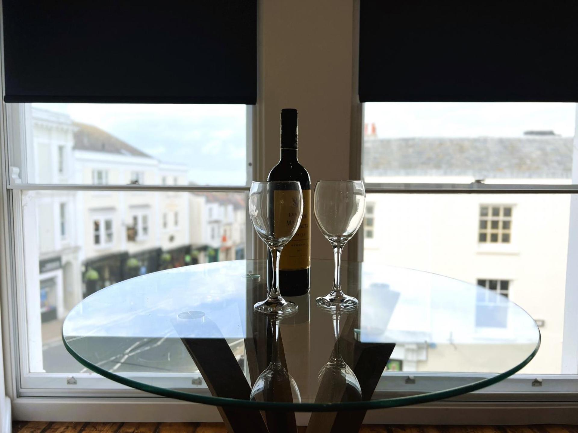 Communal lounge/ TV room