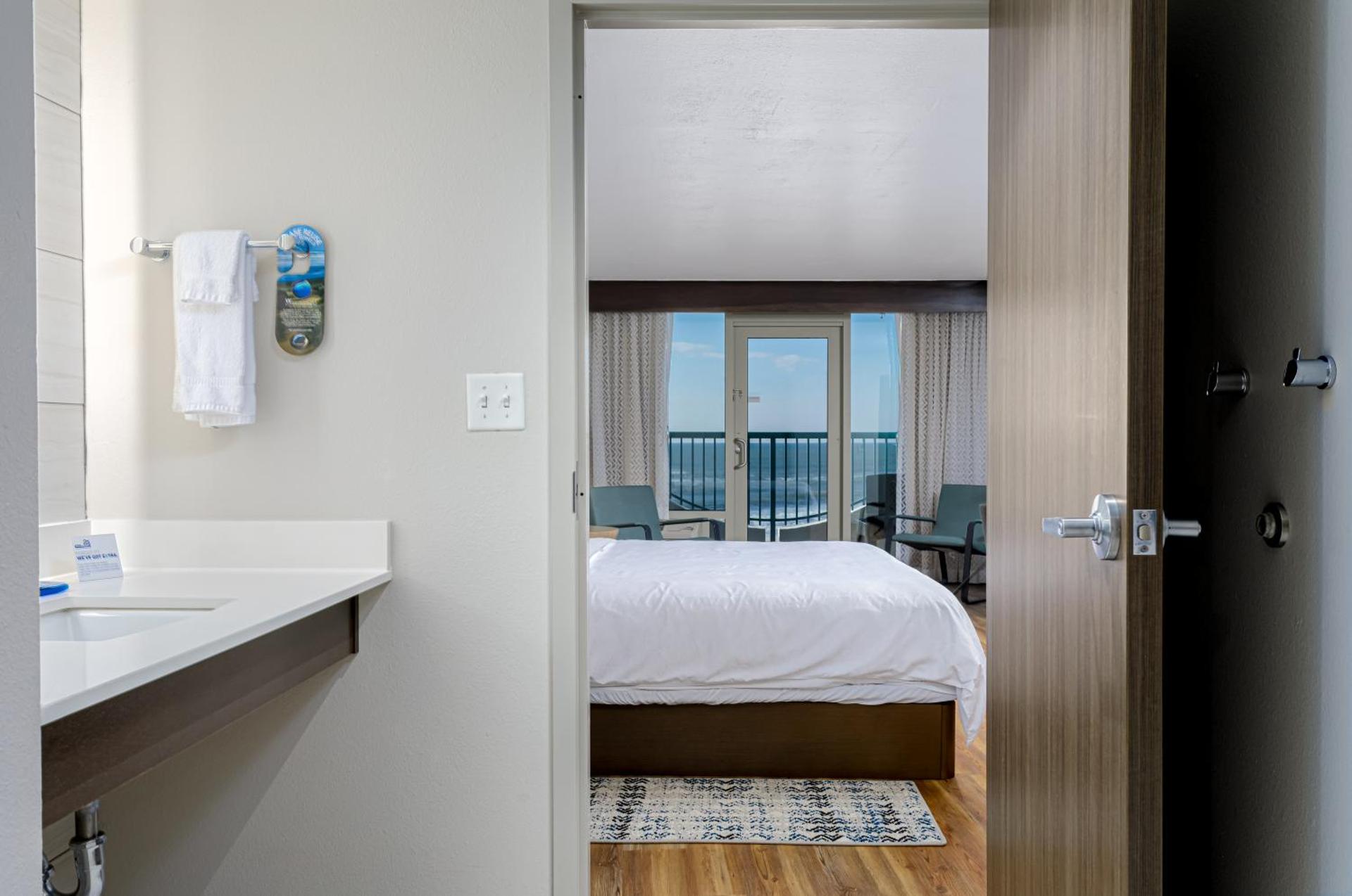 Holiday Inn Express Pensacola Beach by IHG