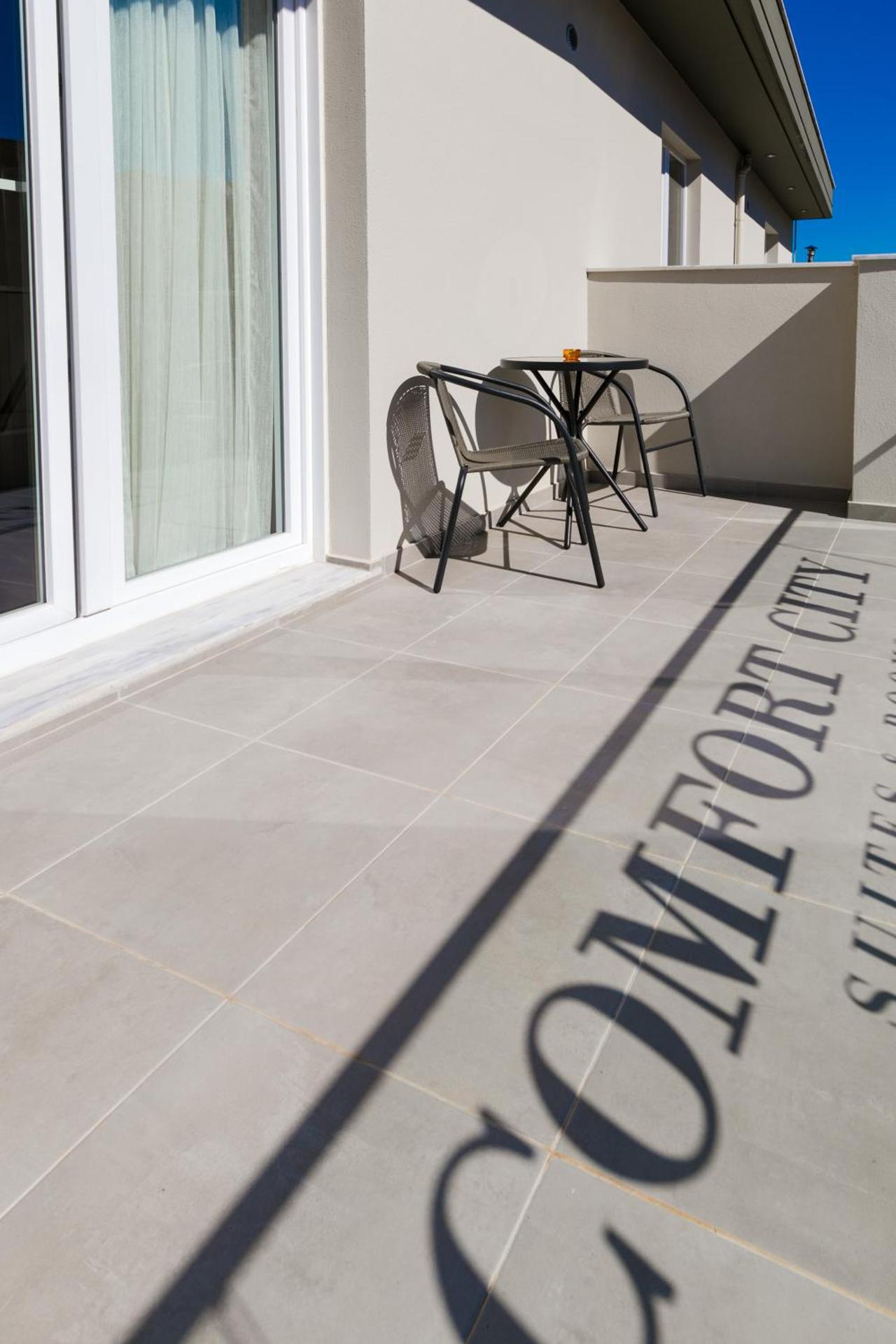 Comfort City Suites & Rooms