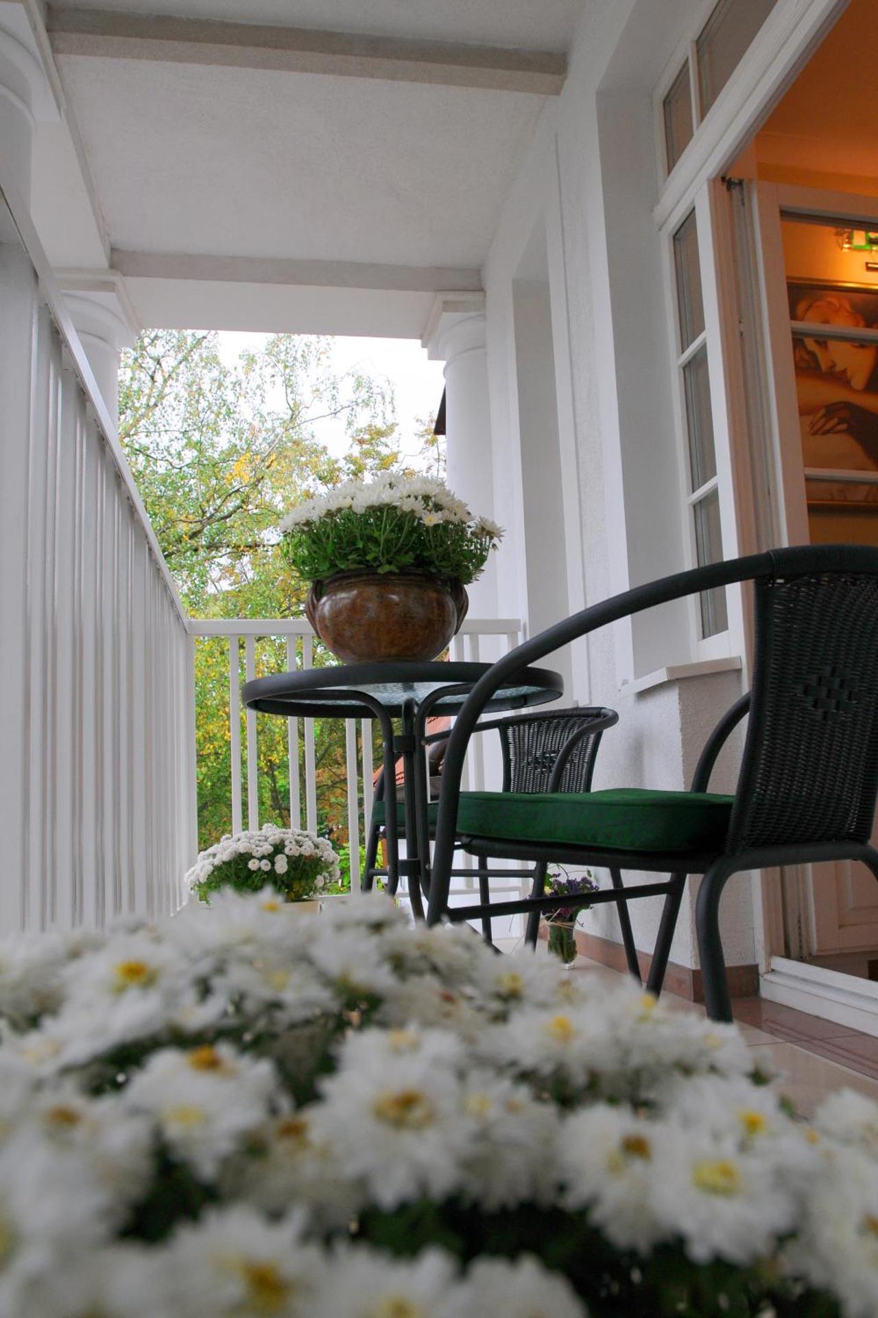 Internal: Not applicable to any particular room