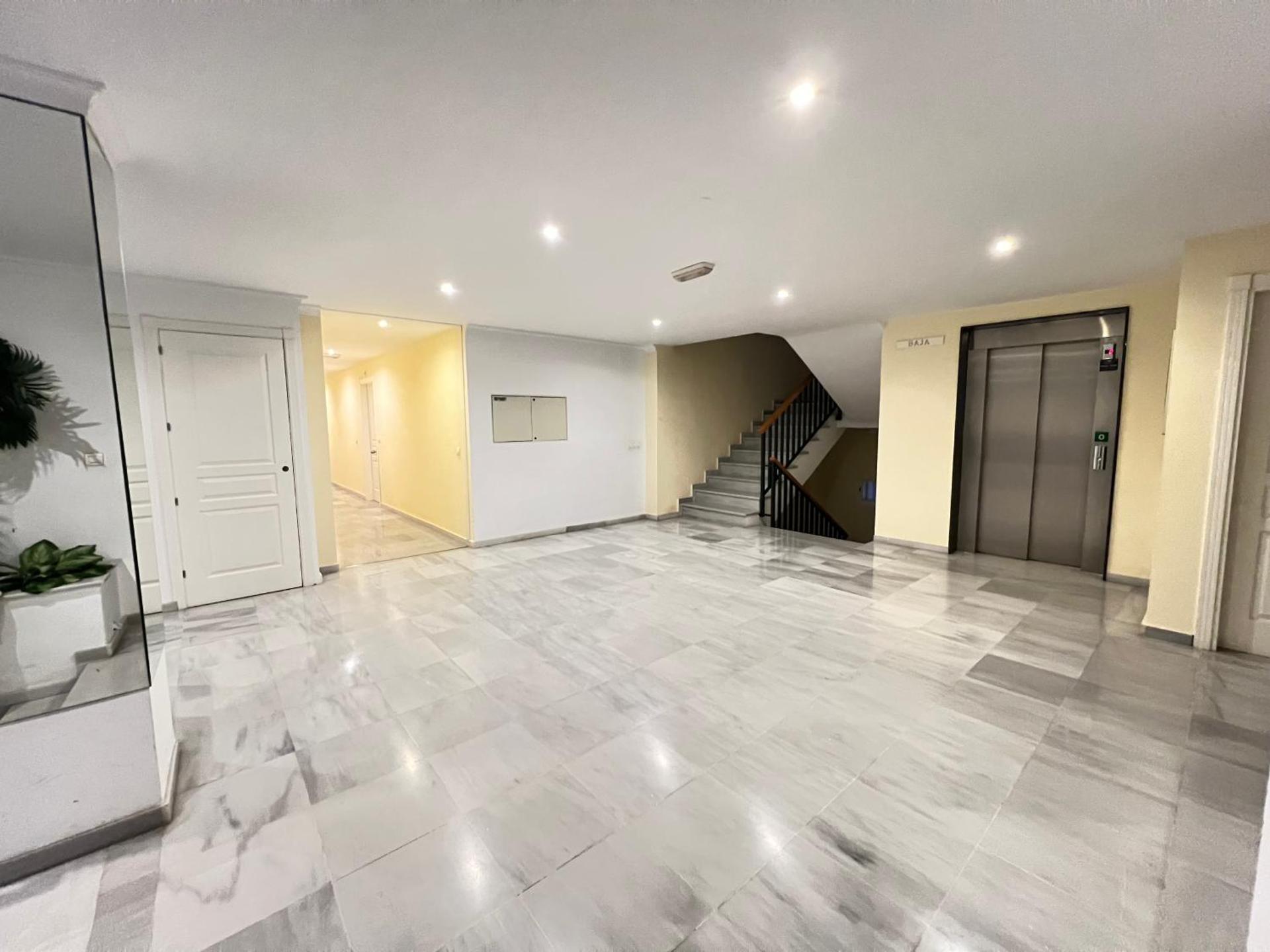 PUSHE Torrenueva Beach & Tradition