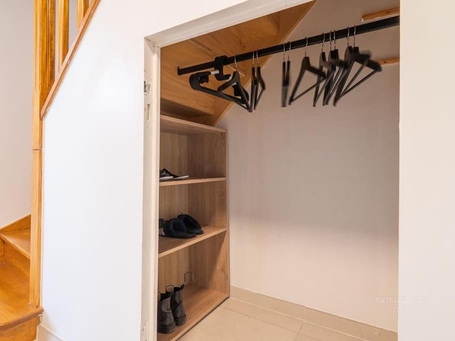 Spacious & Modern Property - between Disney & Paris - close to transportation, highway, amenities