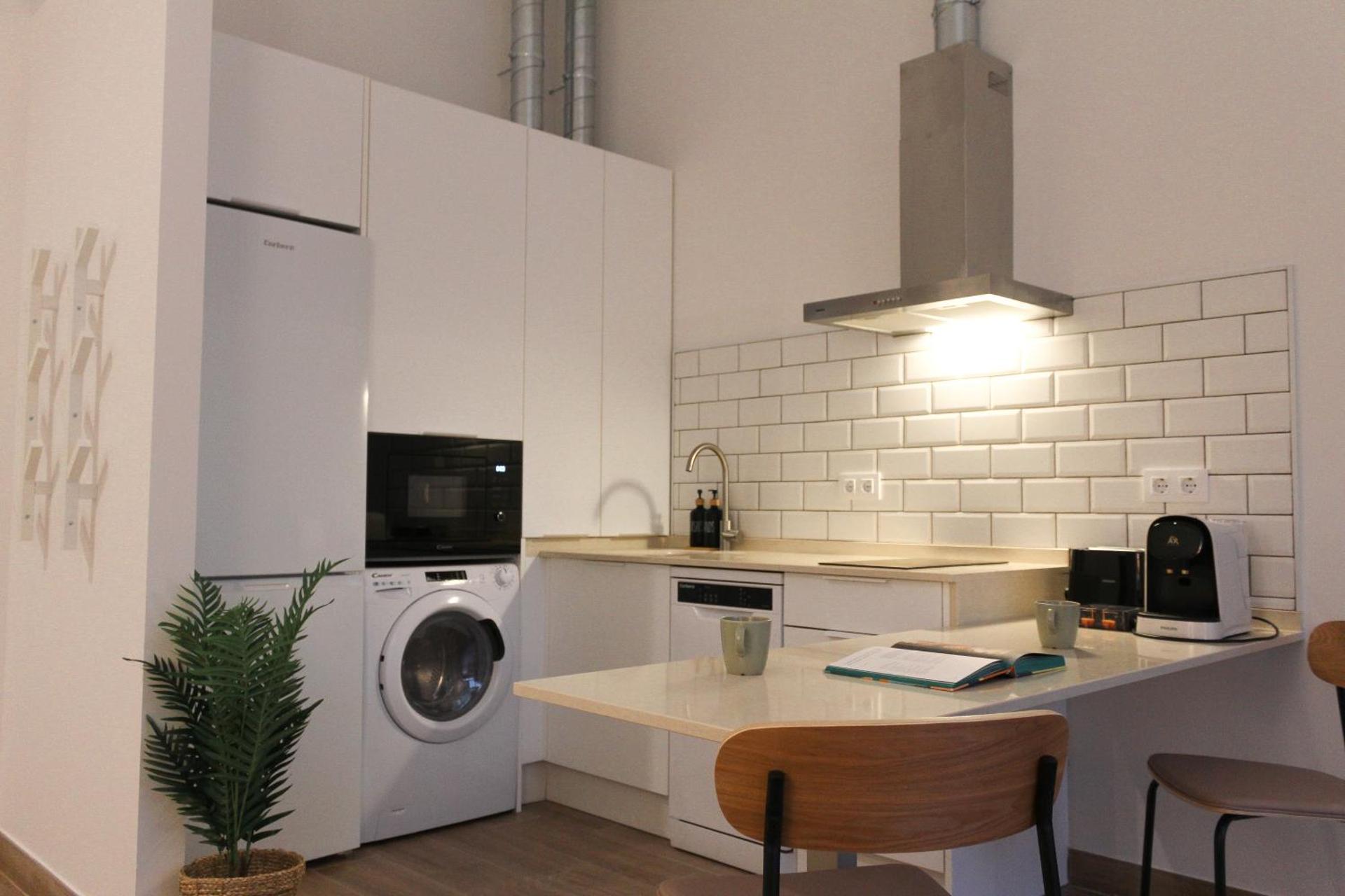 Kitchen or kitchenette