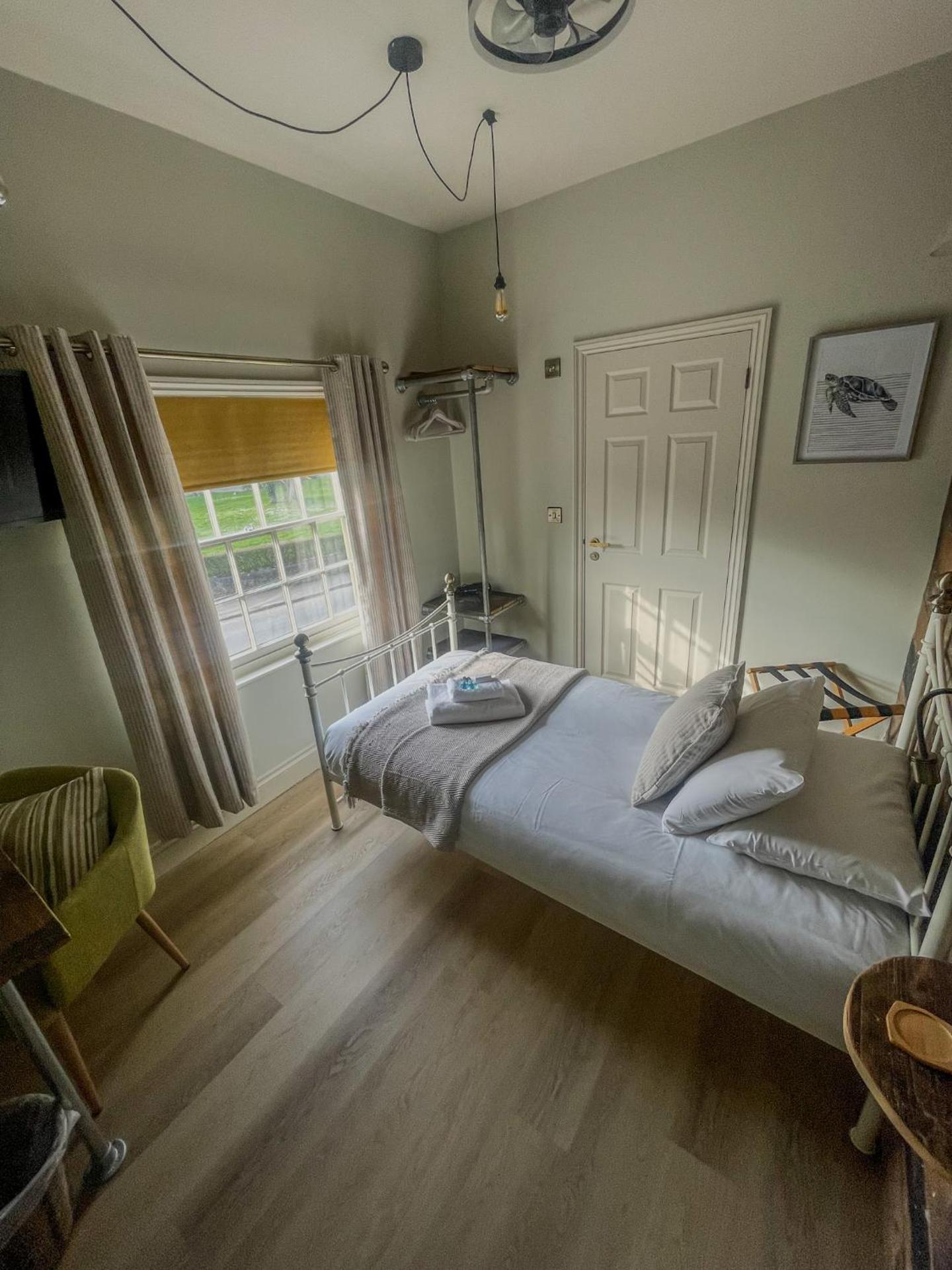 The White Horse Hotel