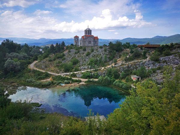 Kuća za odmor ARIJA sa velikim vanjskim bazenom