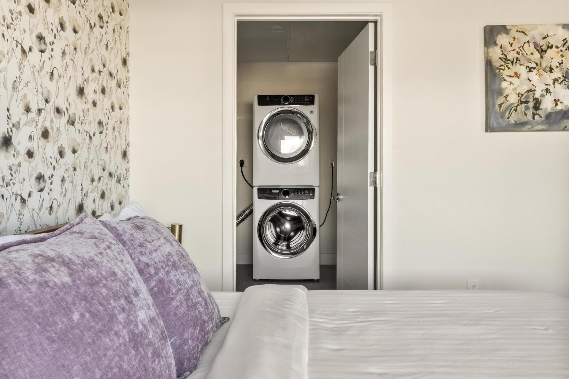 Top Floor - Amazing Windows - Zuni Lofts