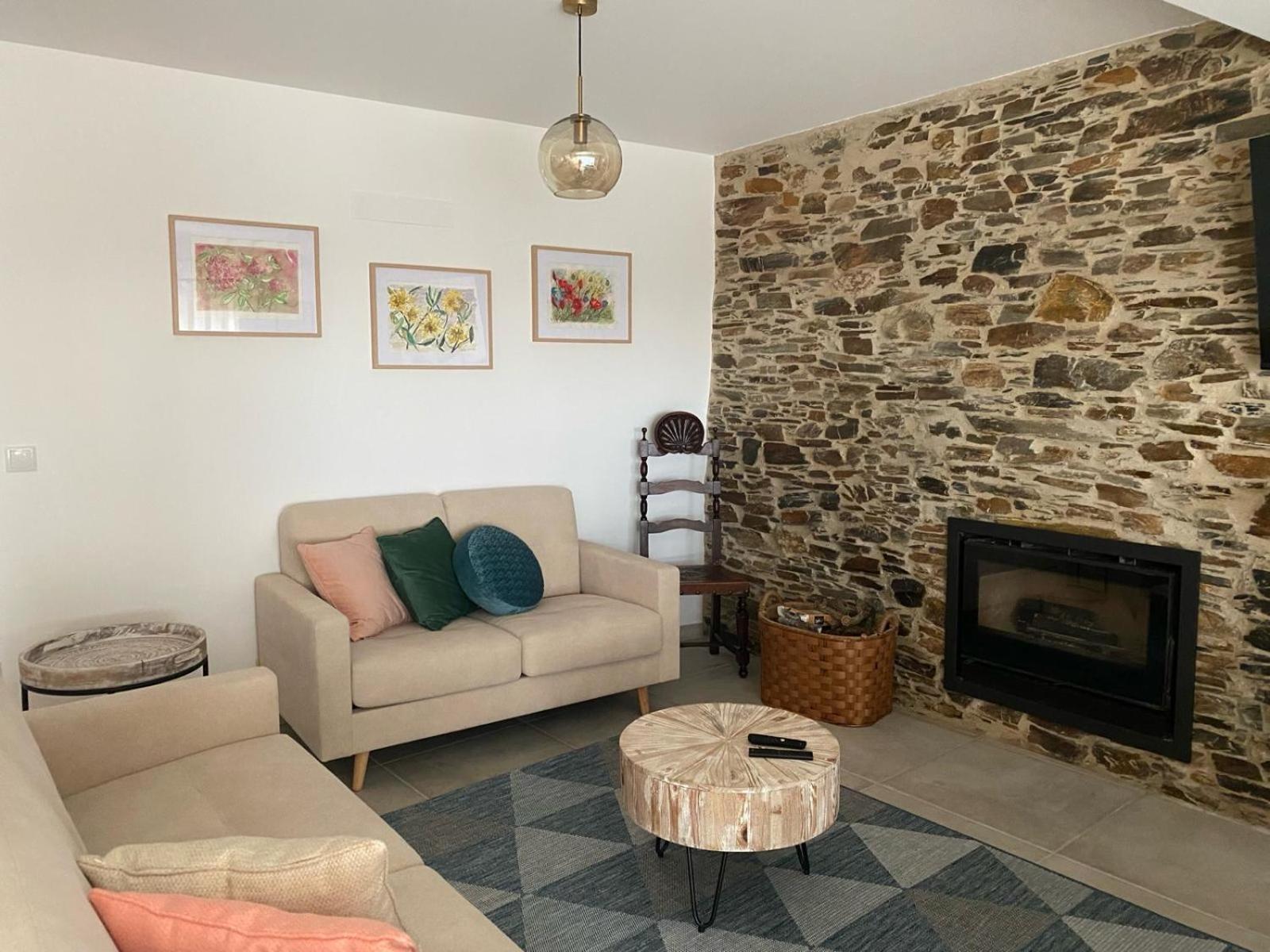 Casa da Meia Encosta