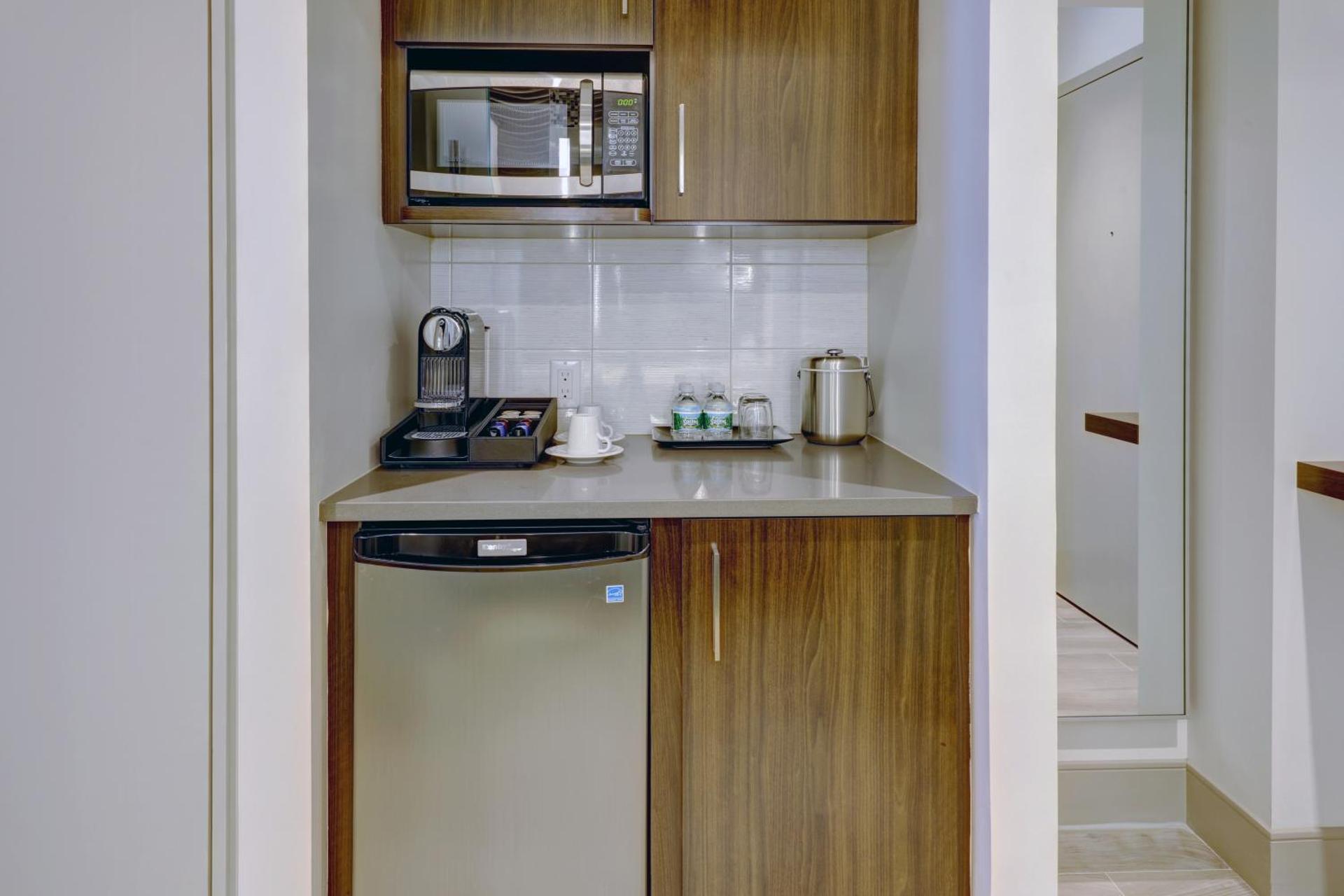 Coffee/tea facilities