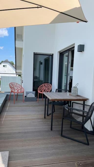 Ferienwohnung - nah an Phantasialand, Köln & Bonn