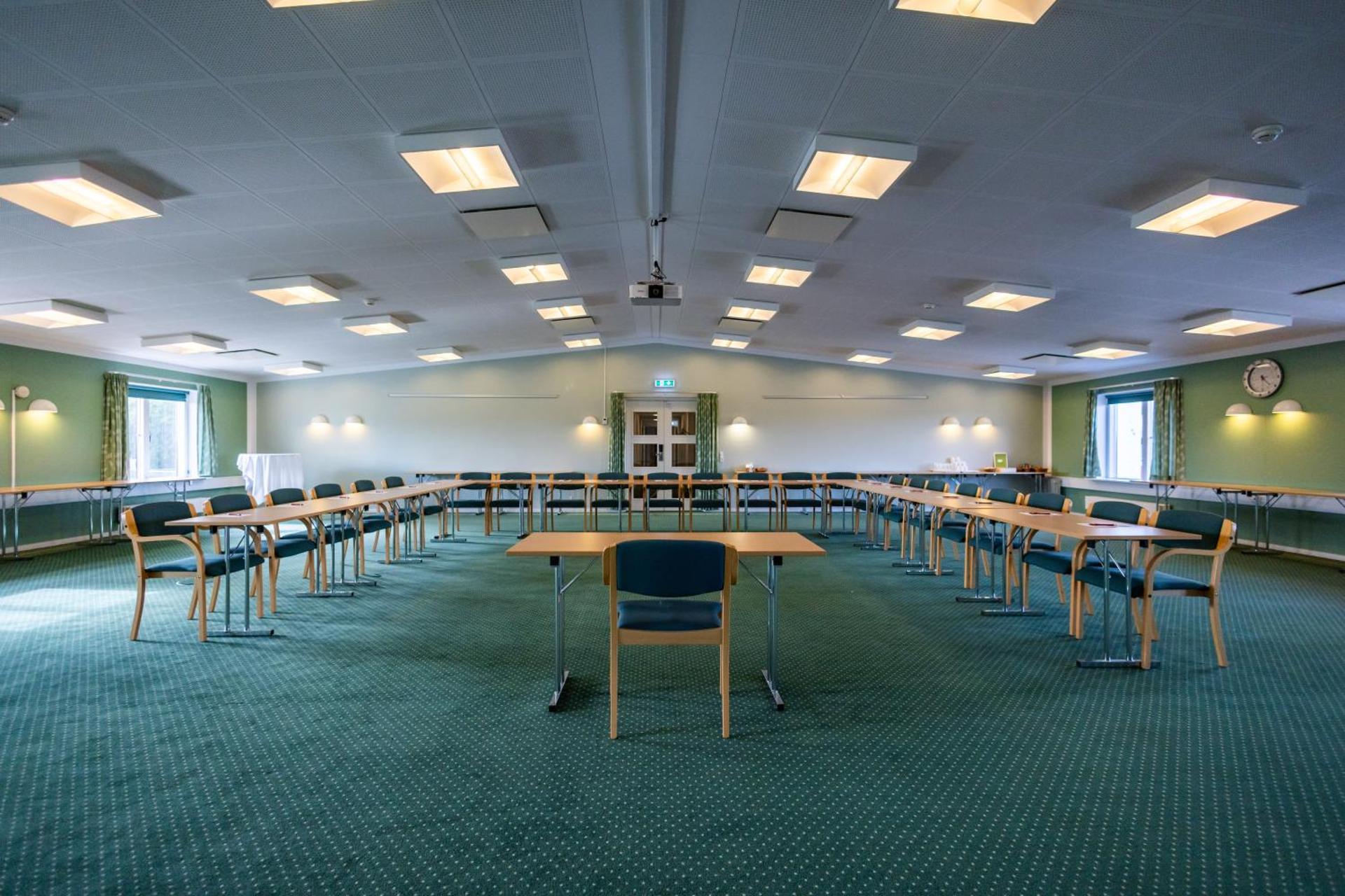 Meeting/conference room