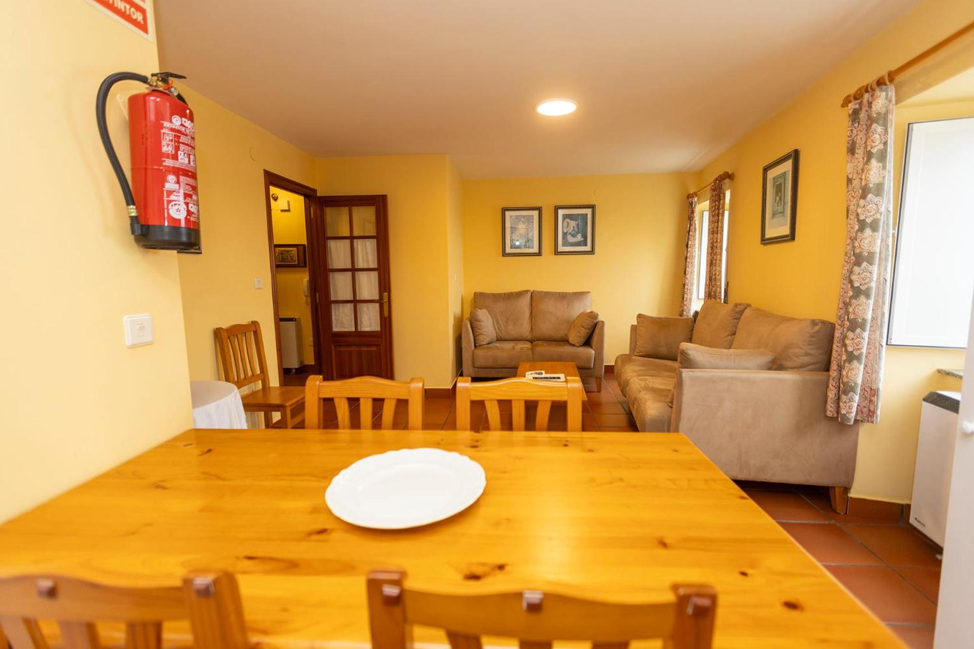 Apartment (5 Adults)