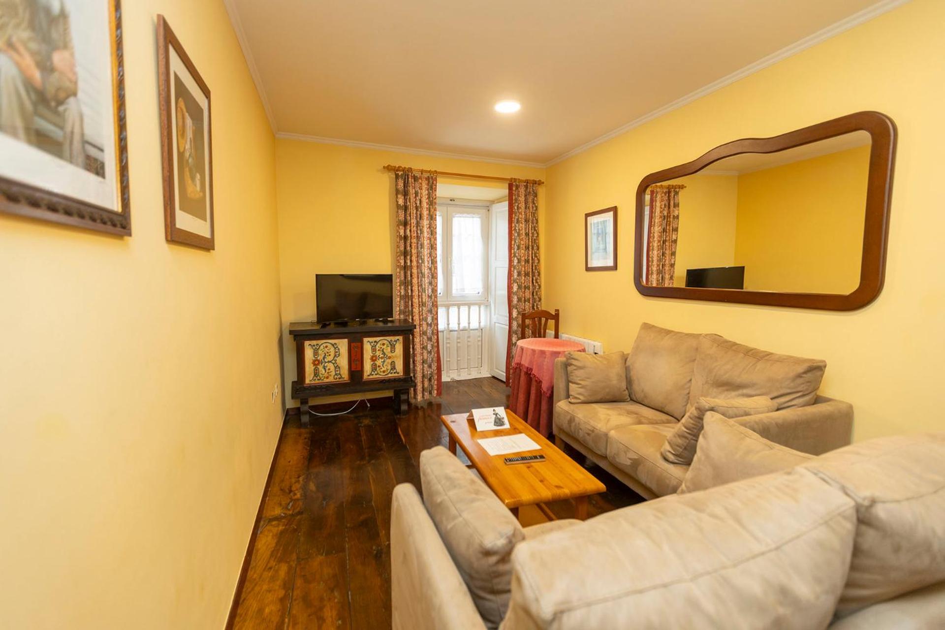 Two-Bedroom Apartment (4 Adults)