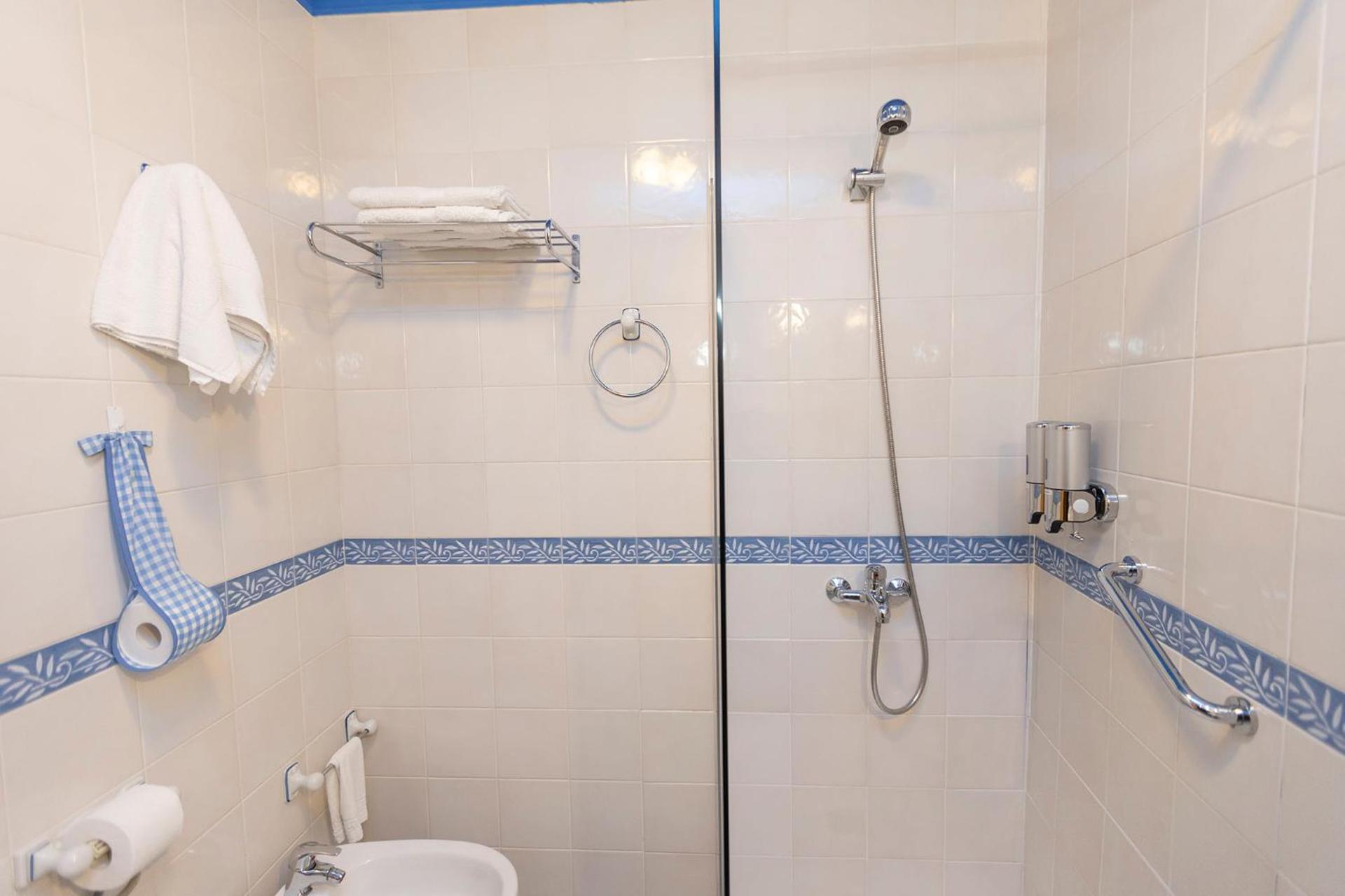 Two-Bedroom Apartment (4 Adults)