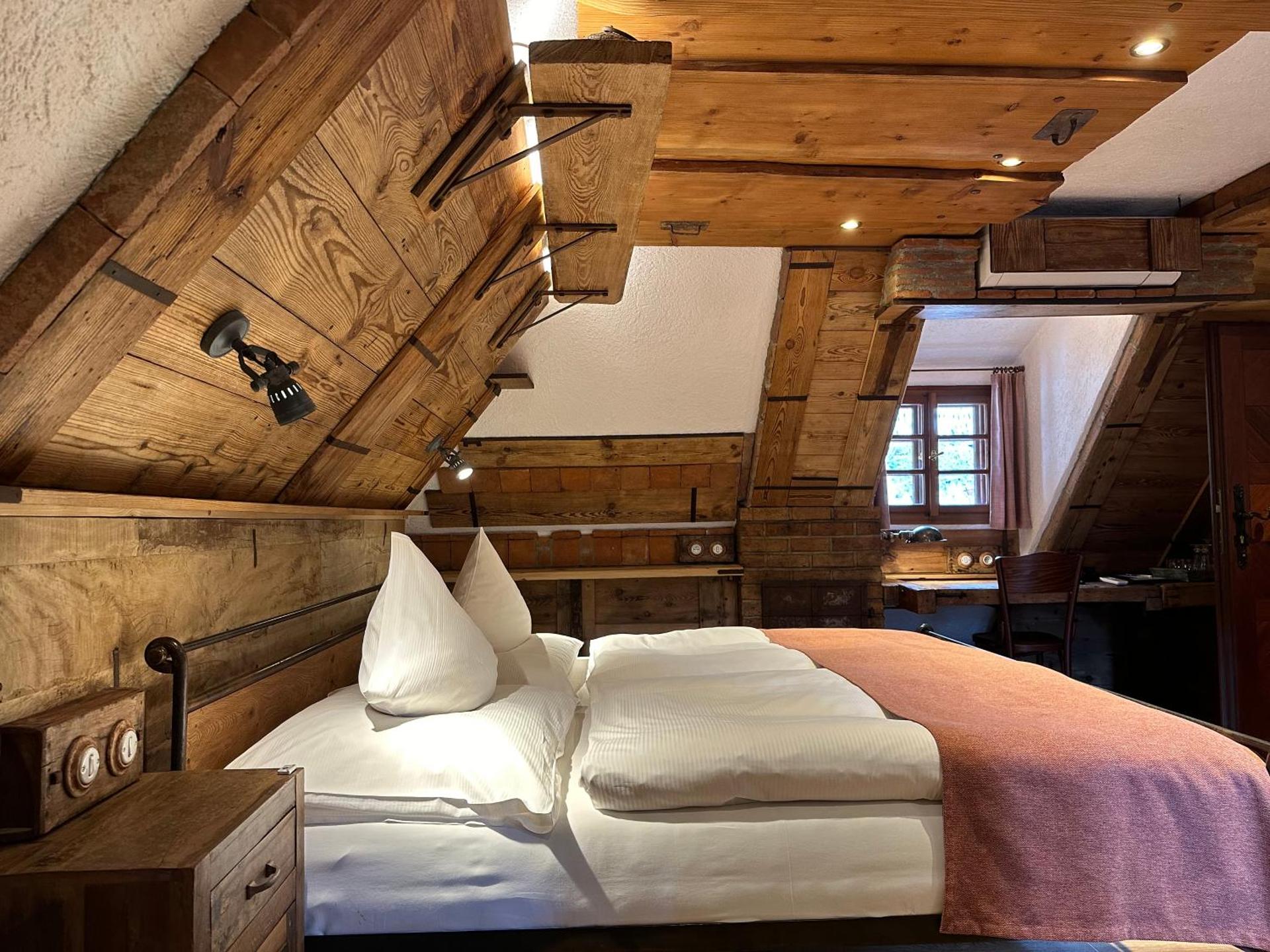 Romantik Hotel U Raka