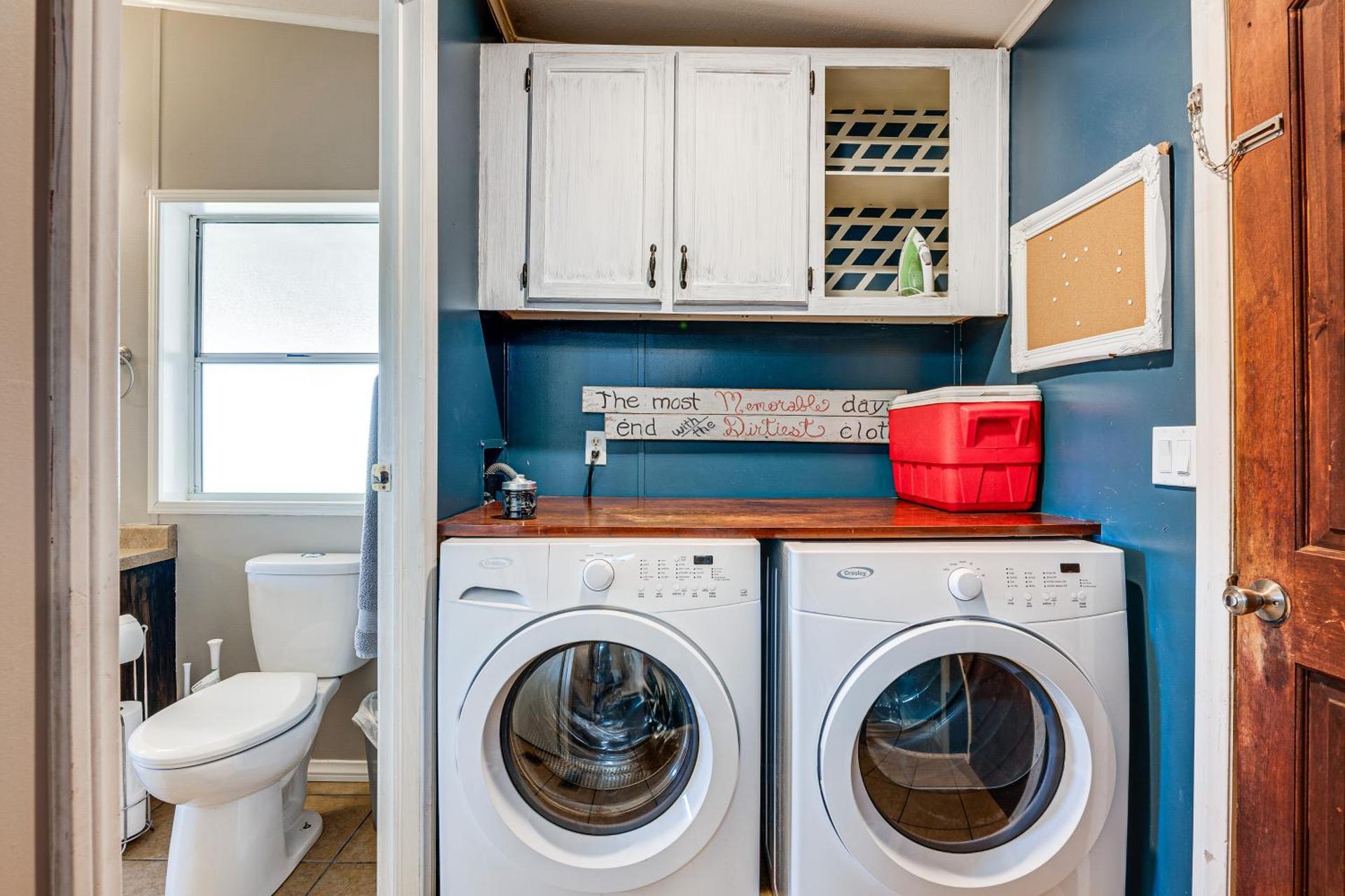 La Verkin Home with Yard, Covered Patio and Grill