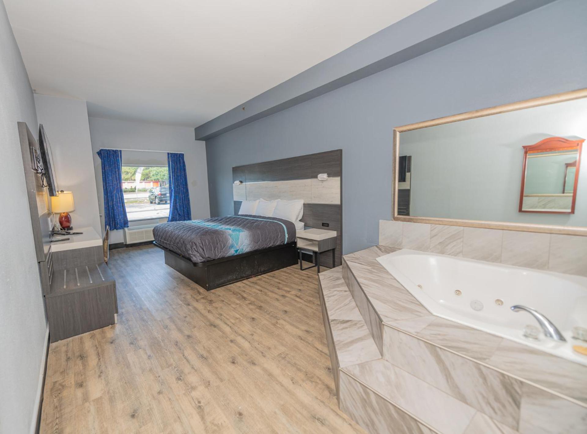 Jamestown inn & Suites